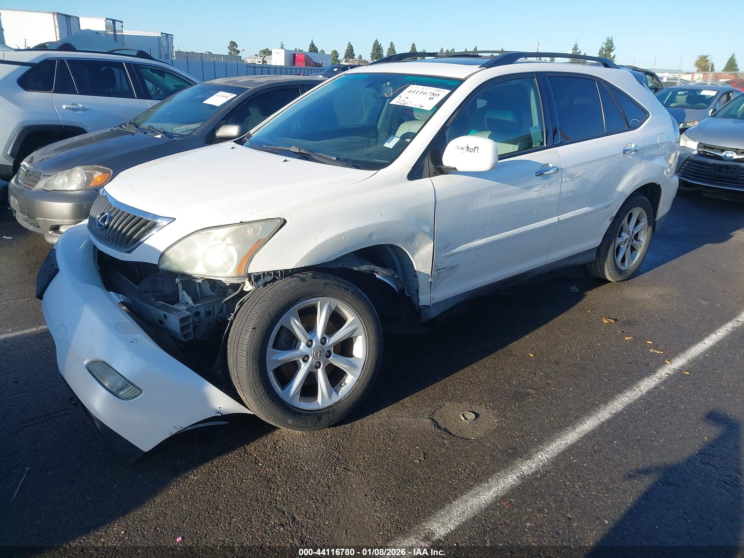LEXUS RX image 2