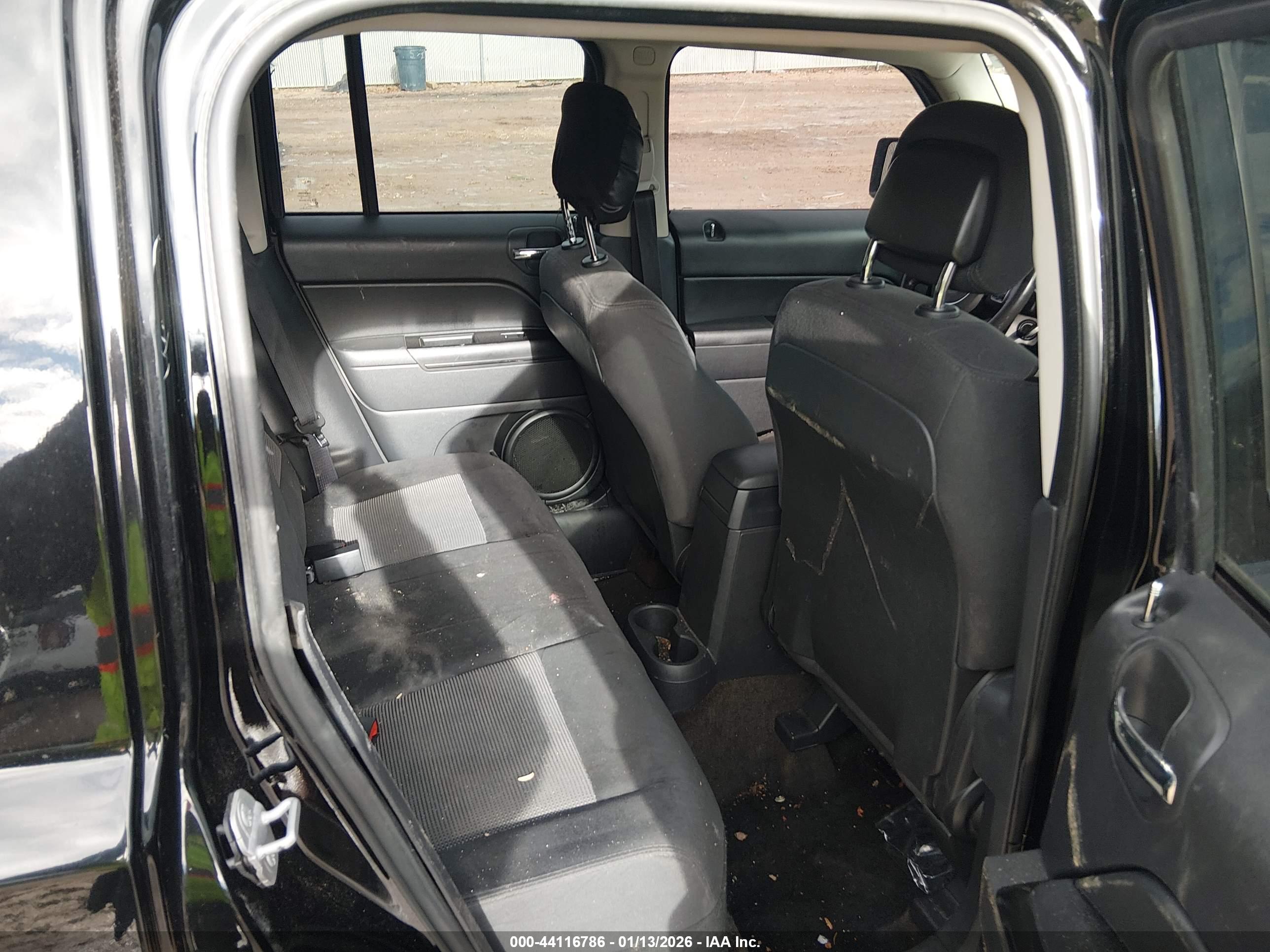 JEEP PATRIOT image 8