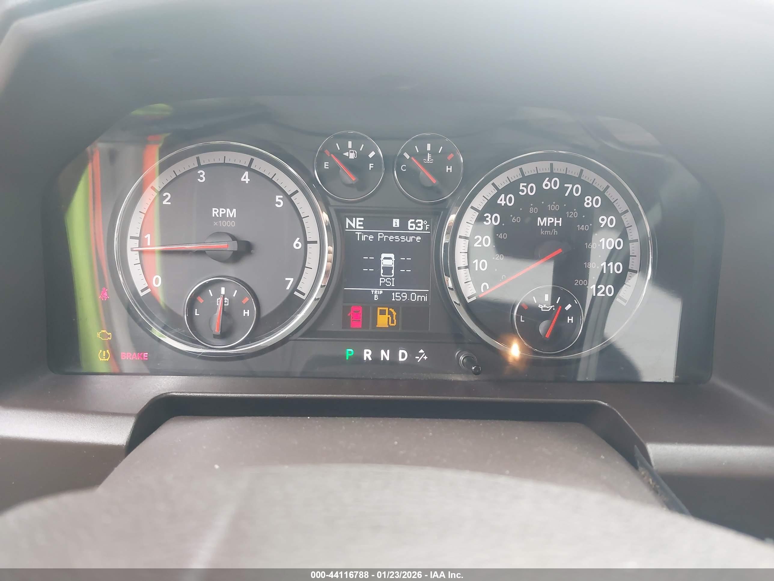 DODGE RAM image 7
