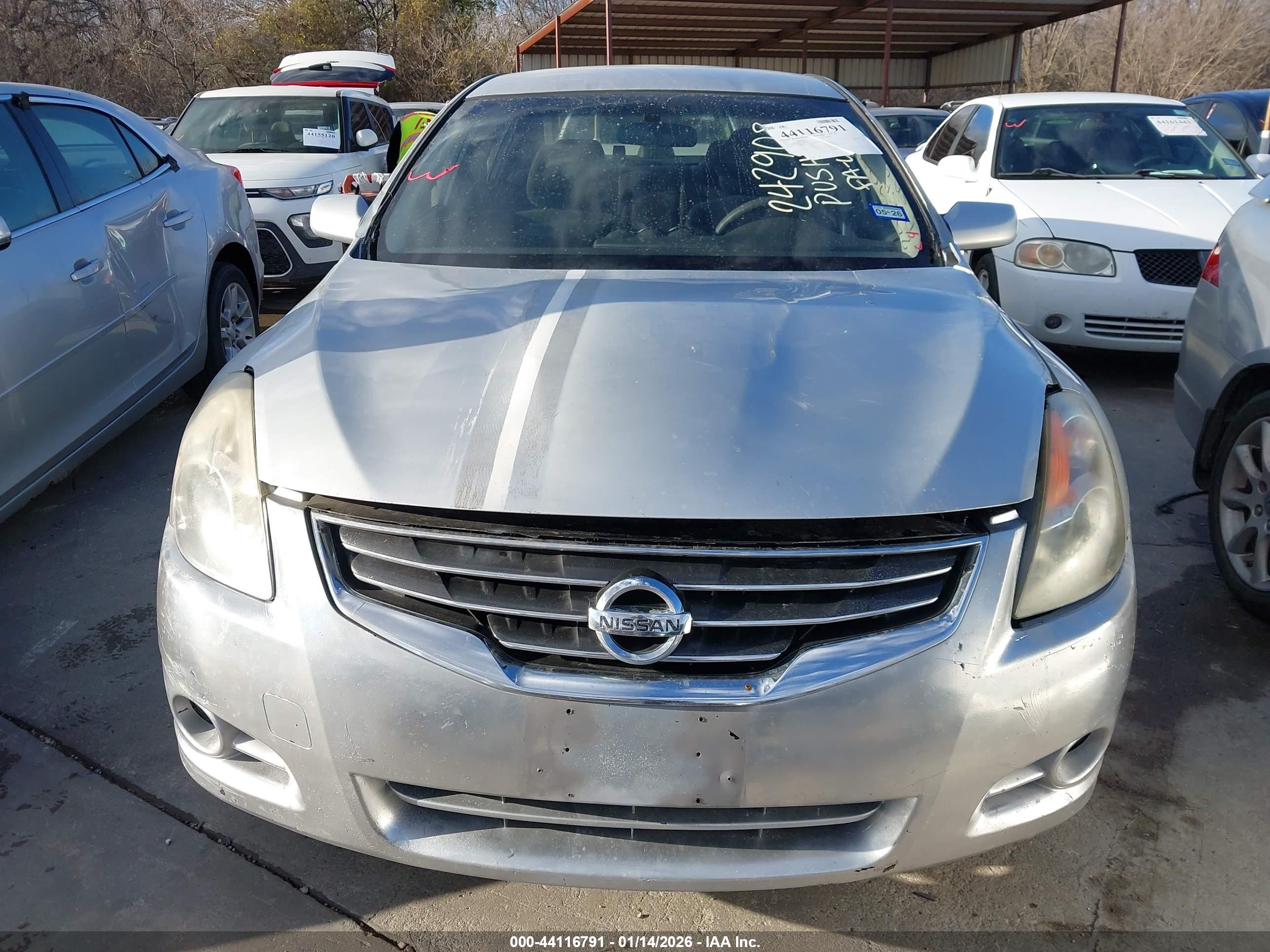 NISSAN ALTIMA image 6