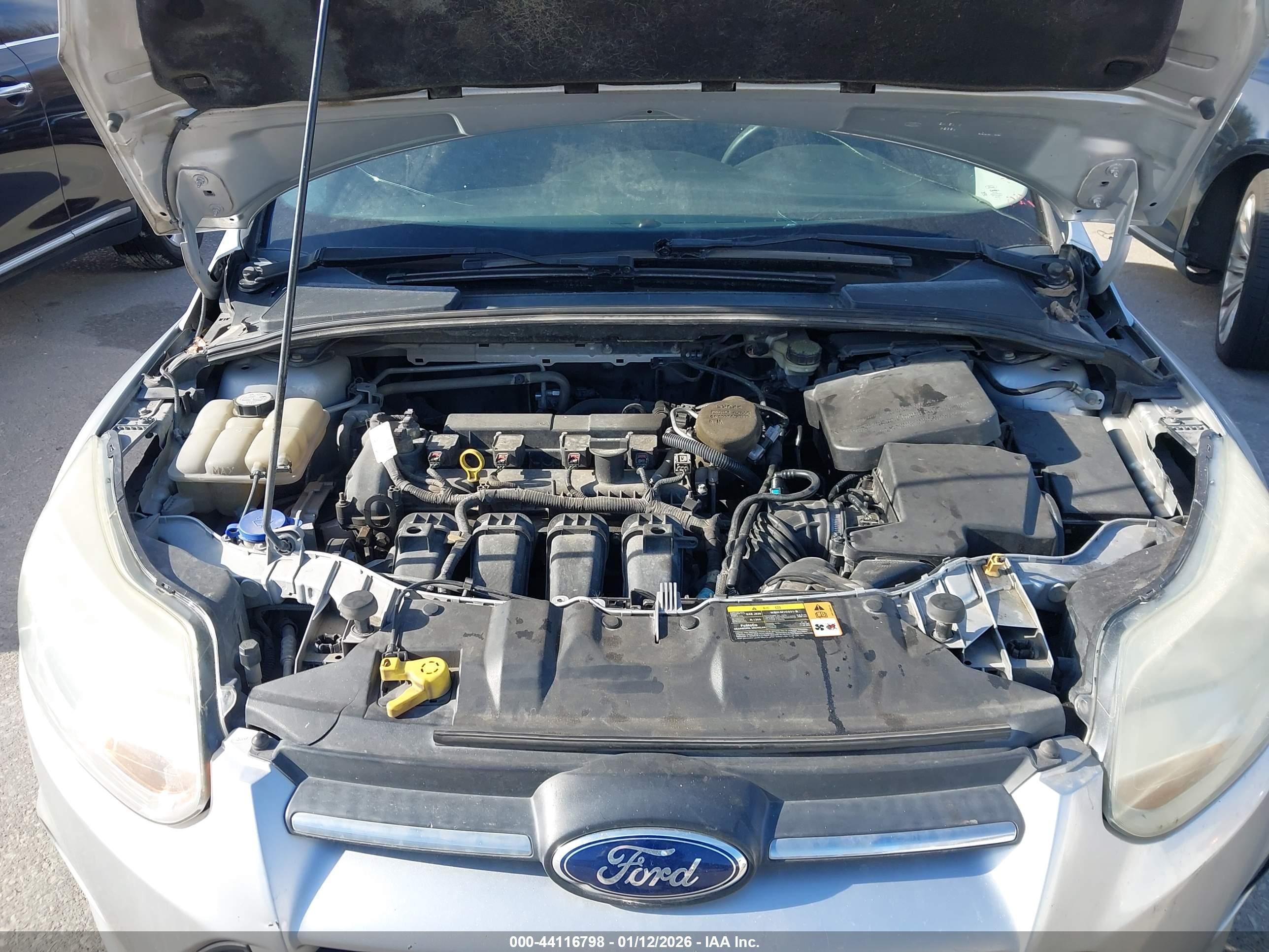 FORD FOCUS image 10
