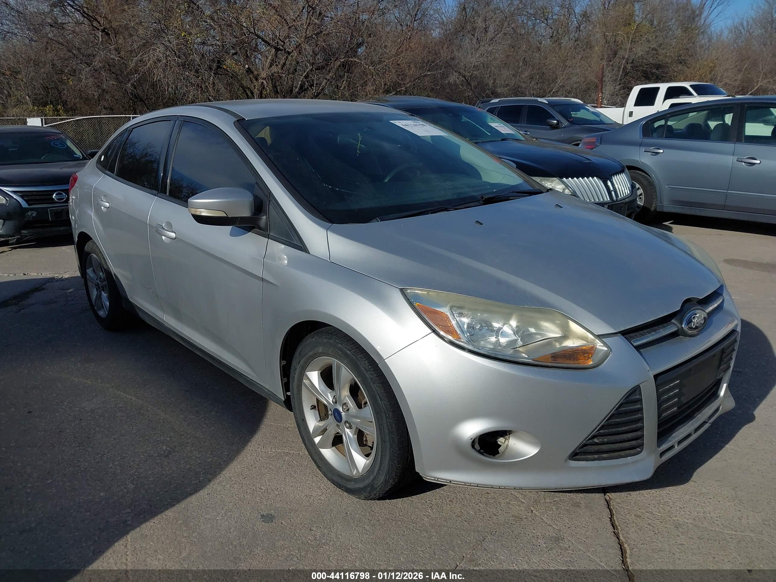 FORD FOCUS image 6