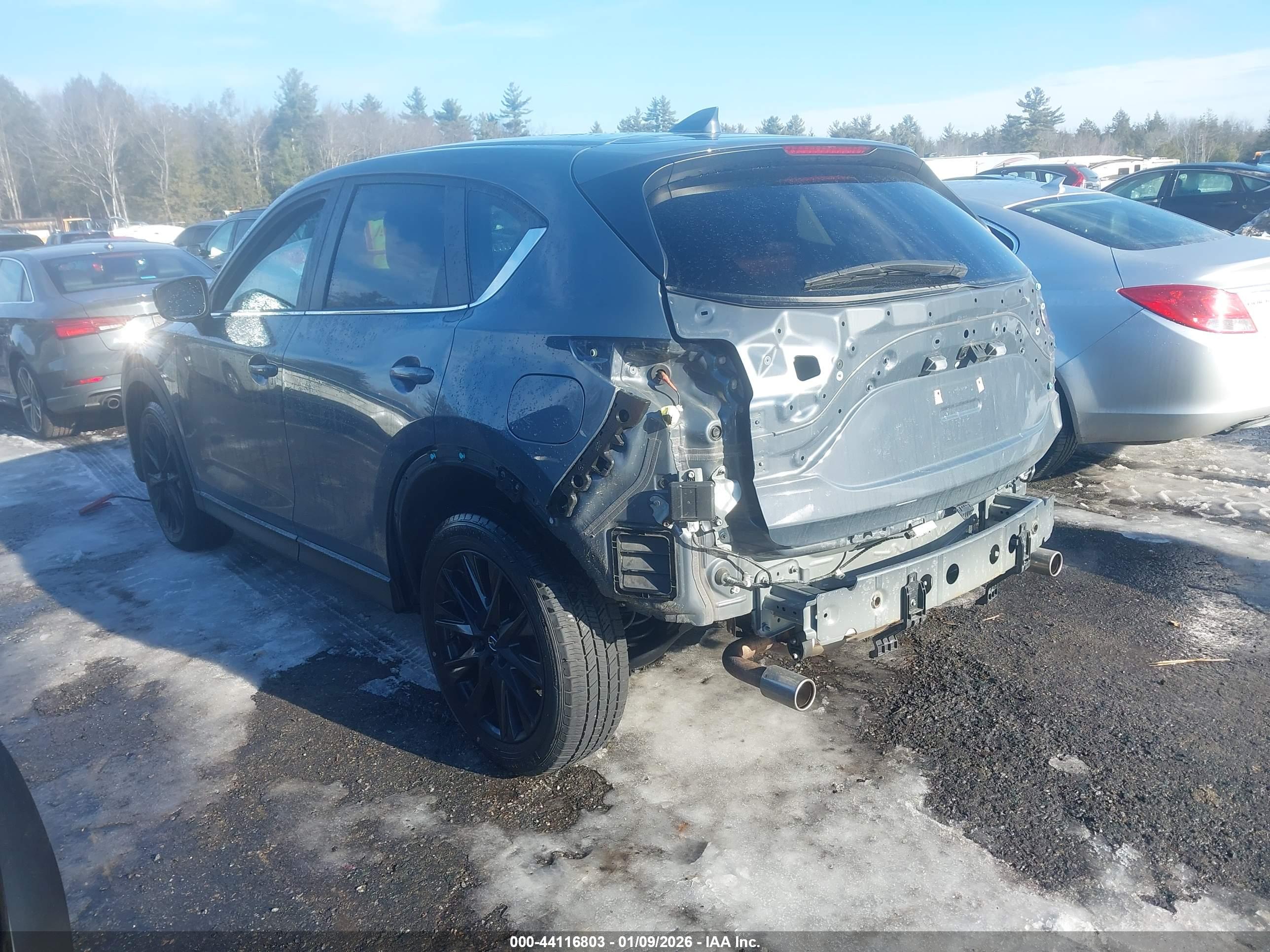 MAZDA CX-5 image 3