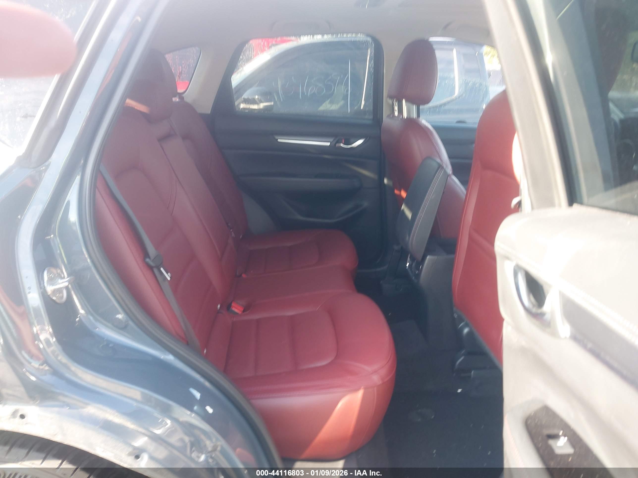 MAZDA CX-5 image 8