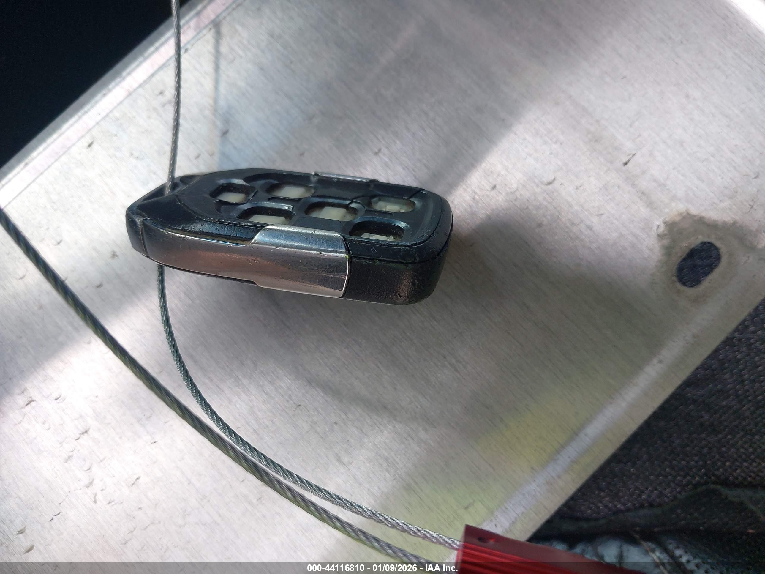 GMC YUKON image 11
