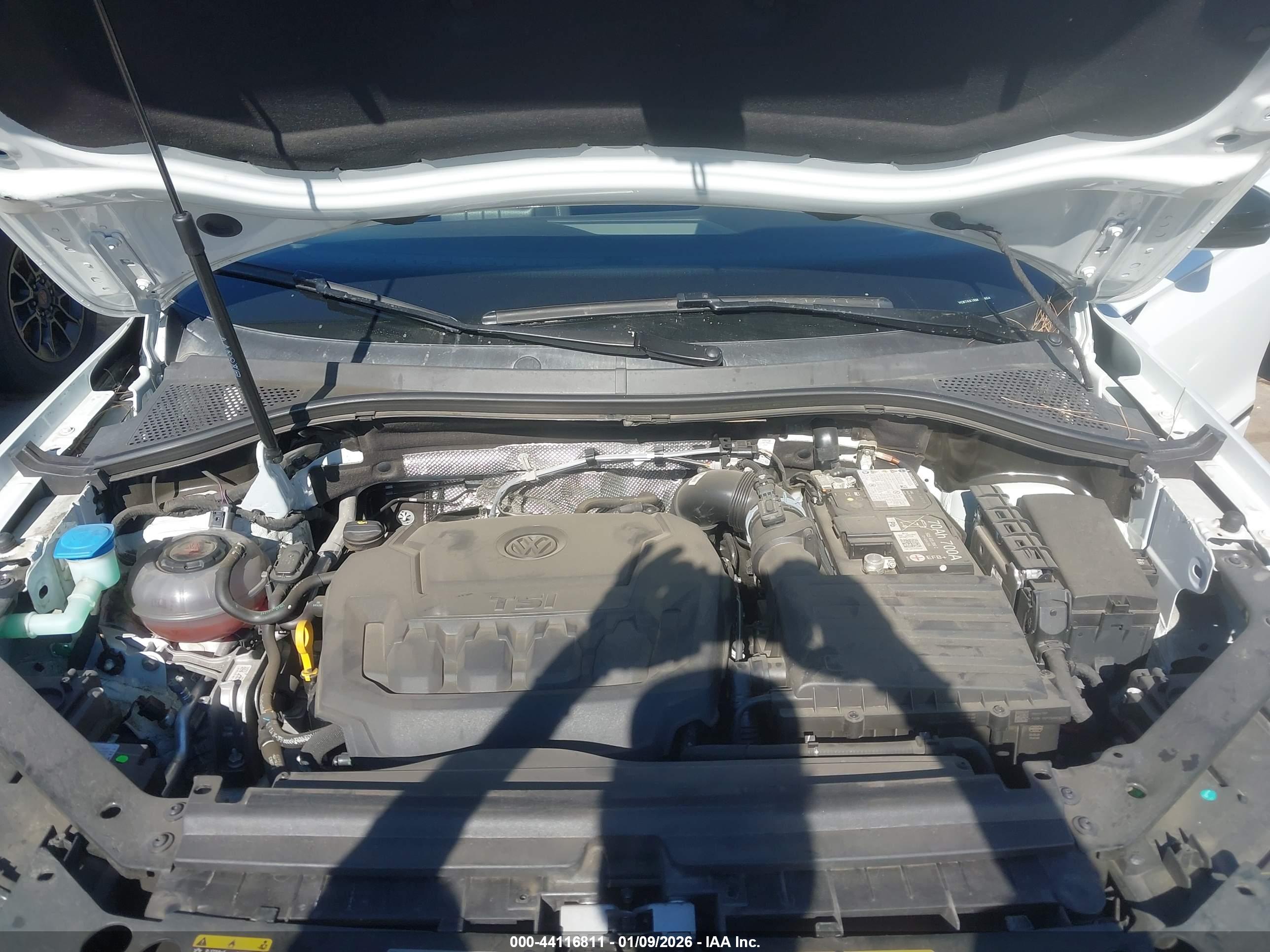 VOLKSWAGEN TIGUAN image 10
