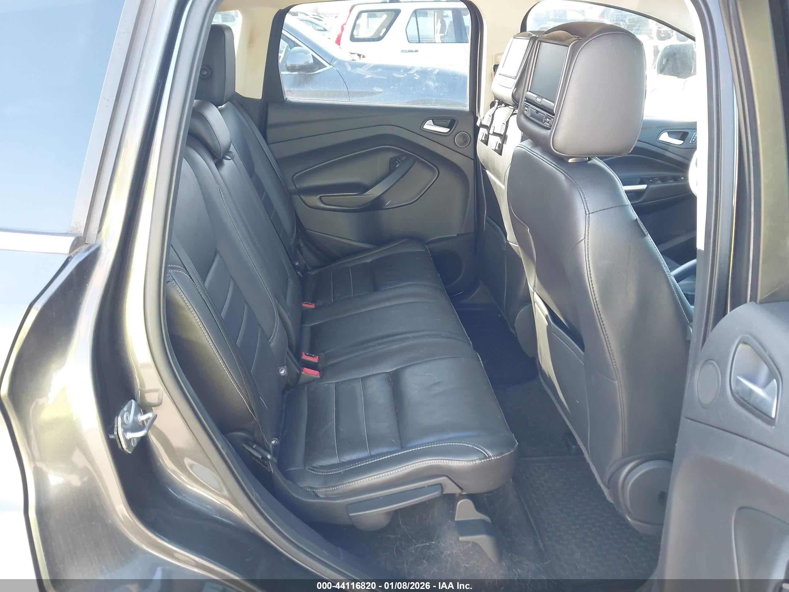 FORD ESCAPE image 8