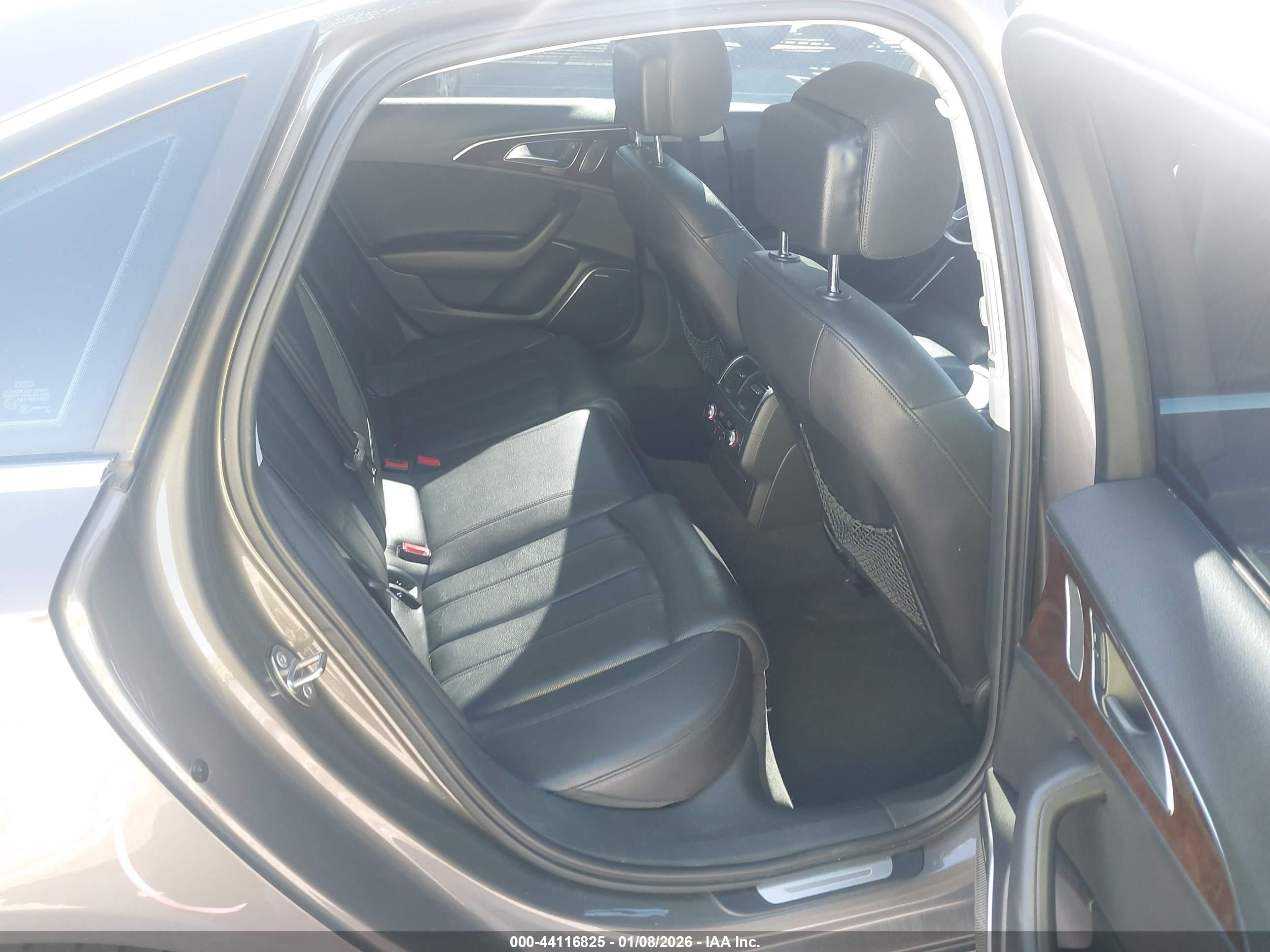 AUDI A6 image 8