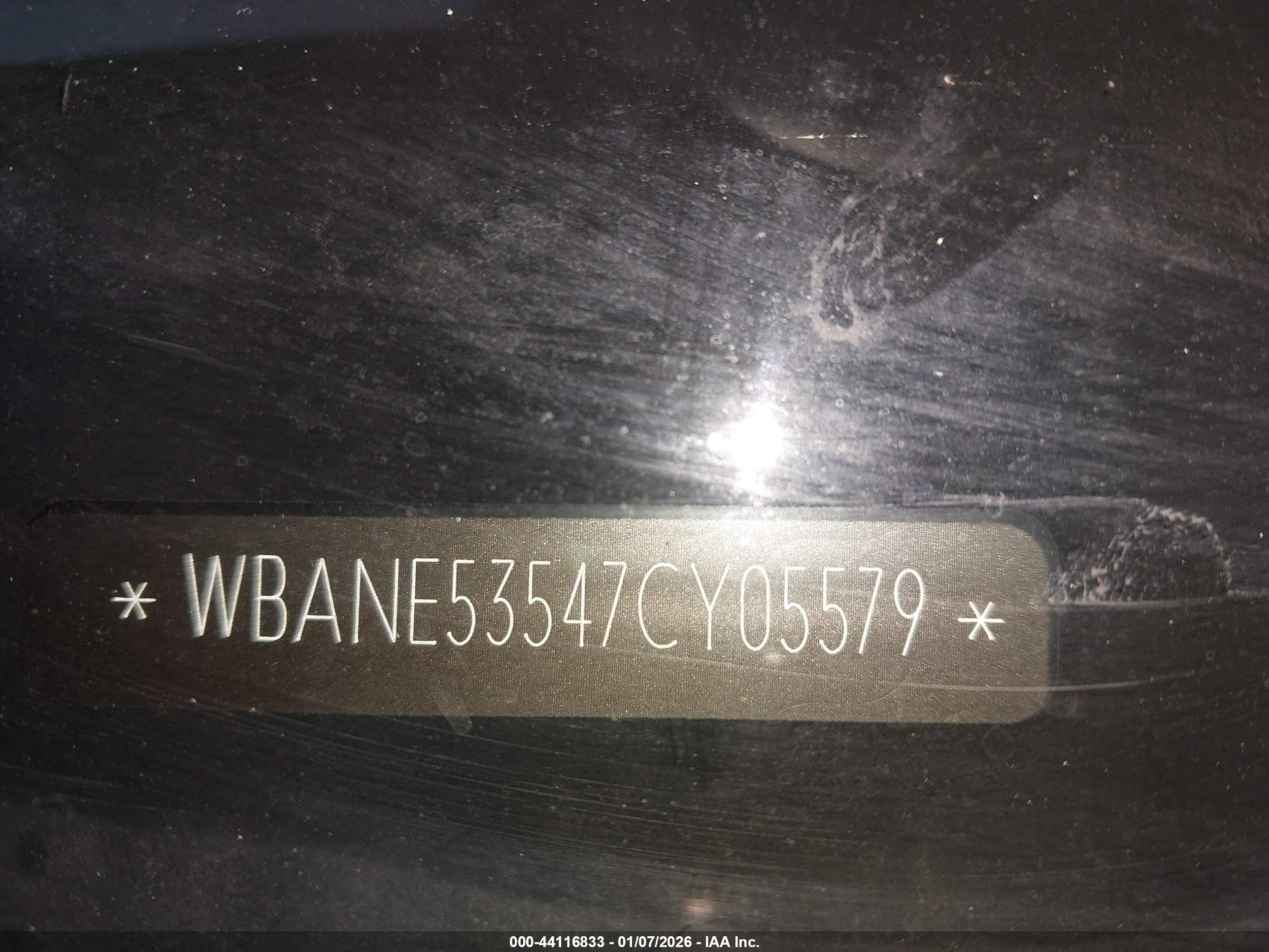 BMW 525I image 9