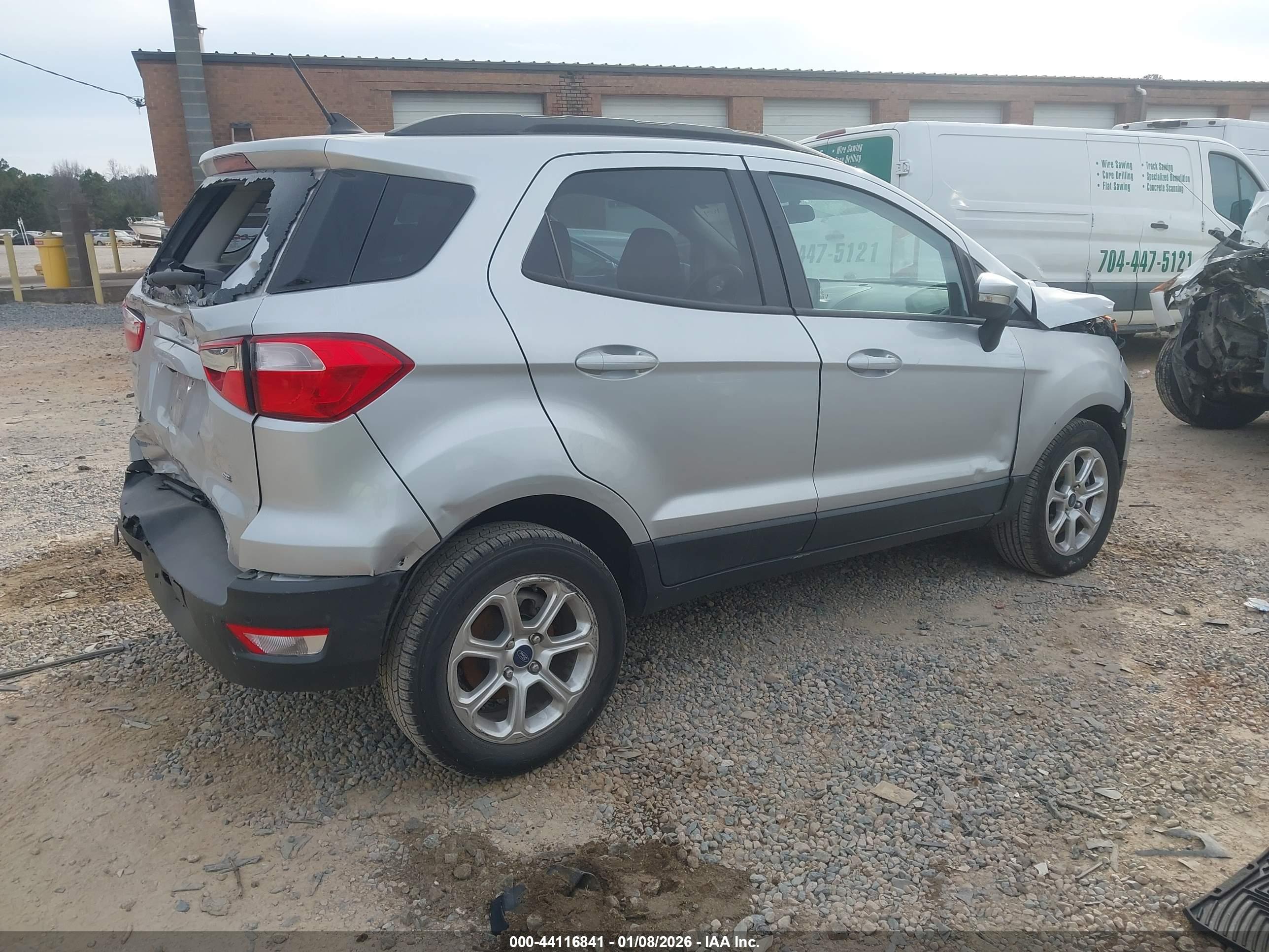FORD ECOSPORT image 4
