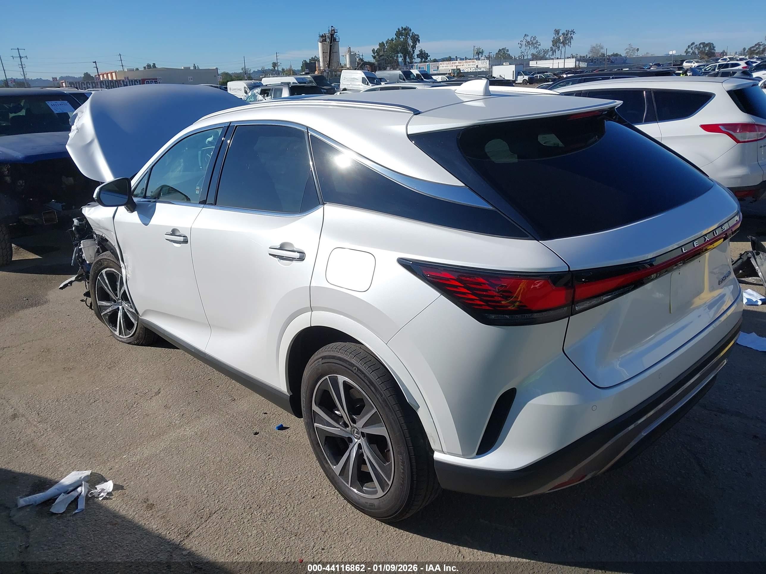 LEXUS RX image 3