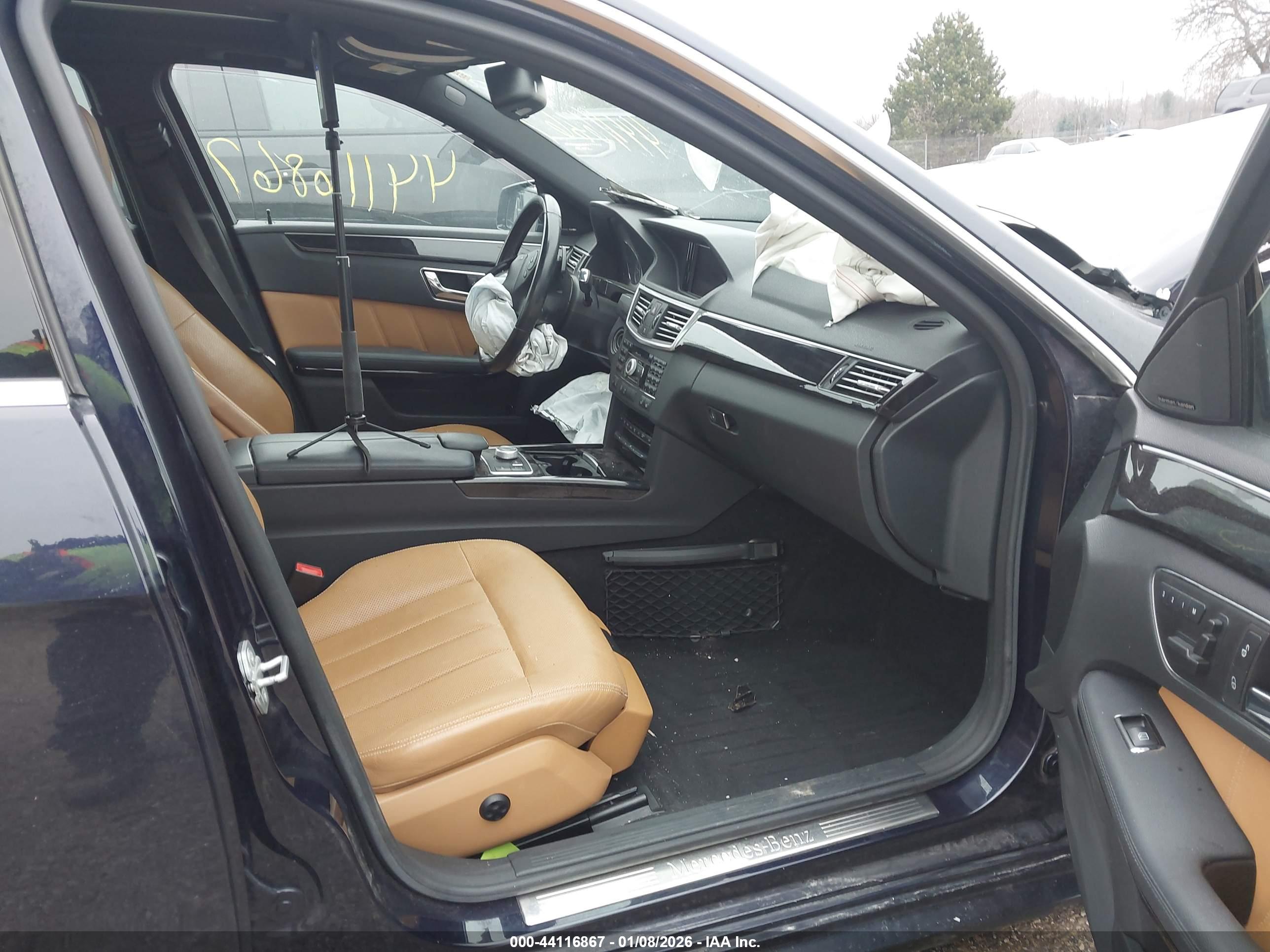 MERCEDES-BENZ E image 5