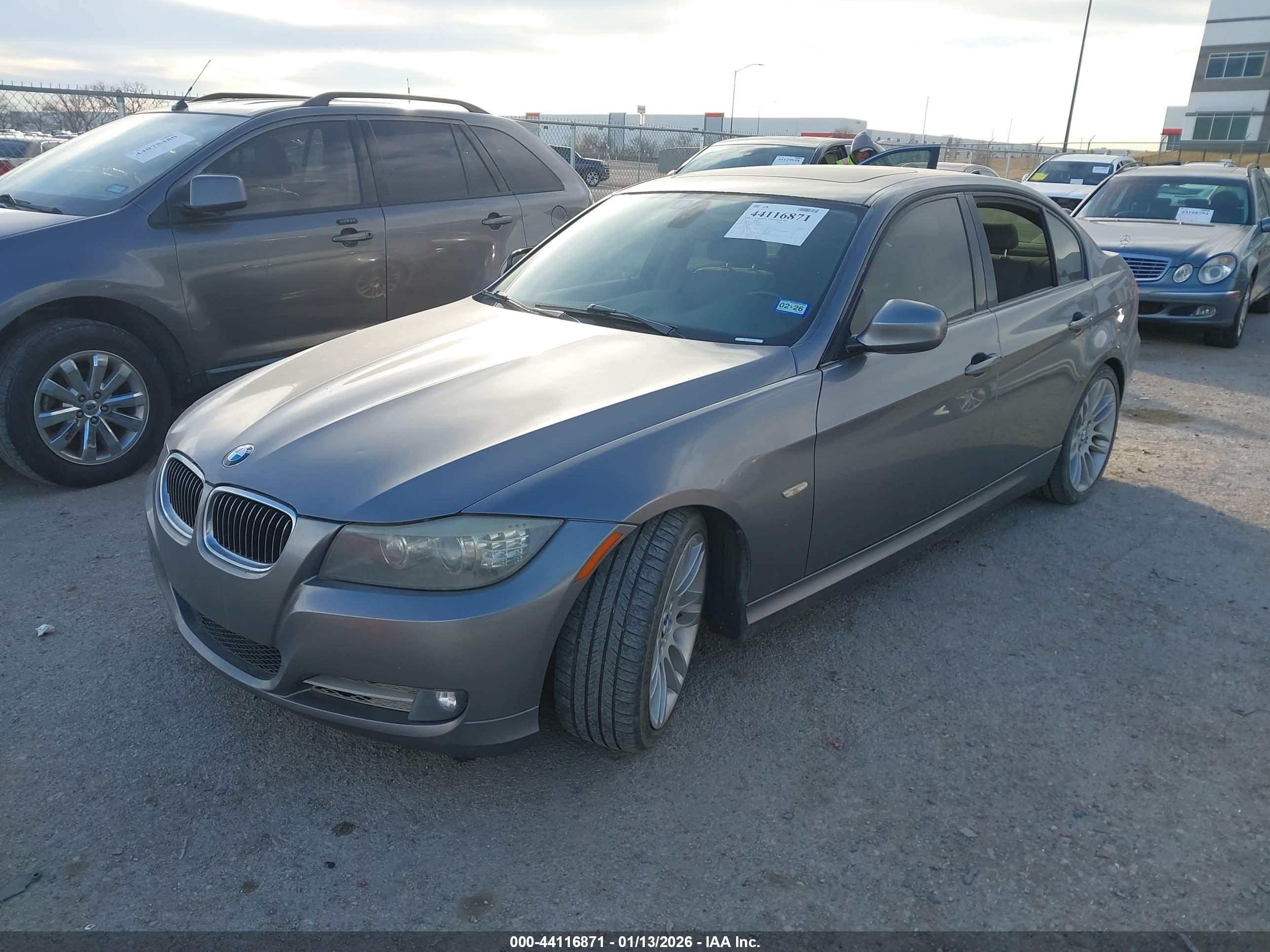 BMW 335D image 2