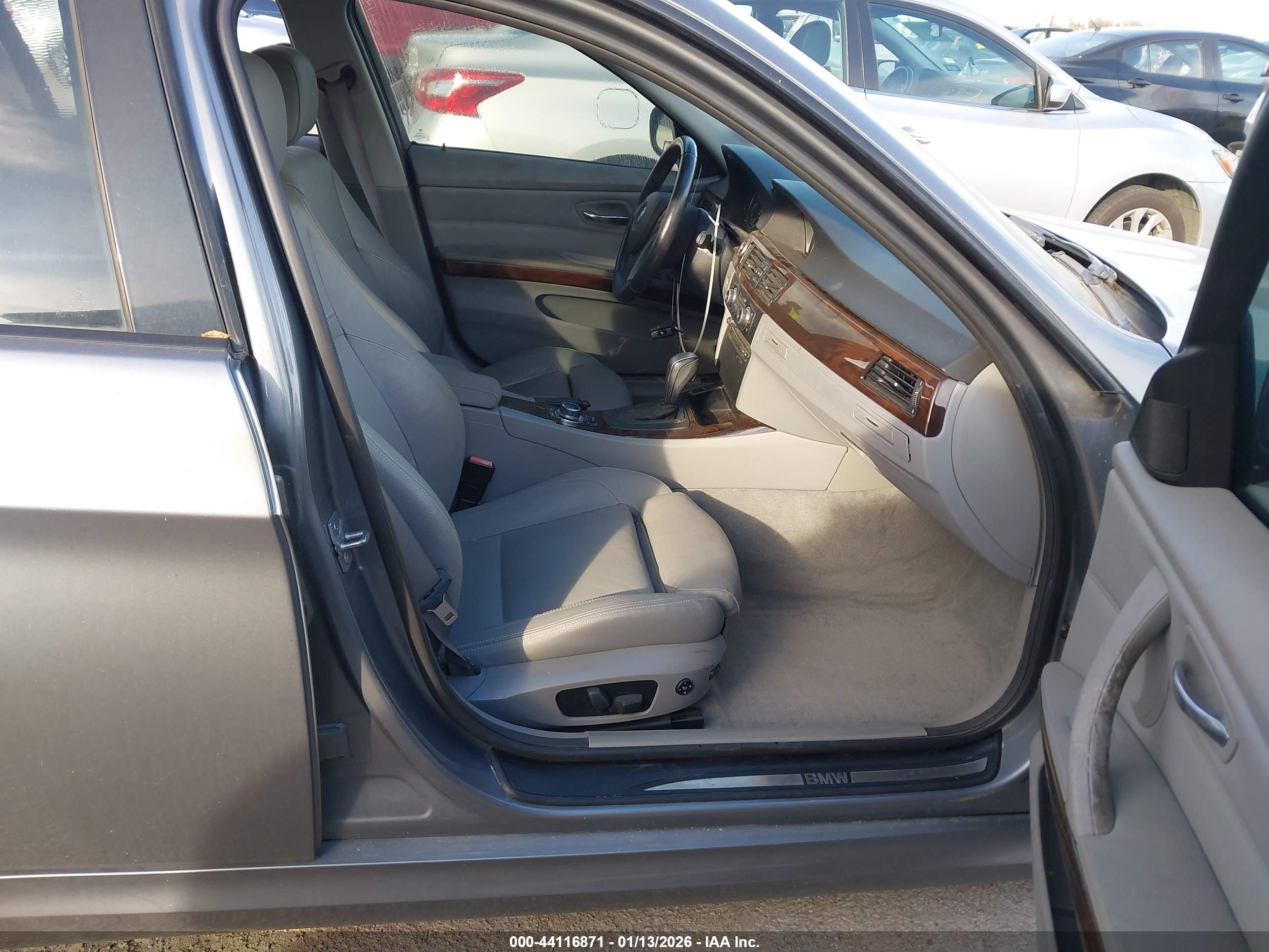 BMW 335D image 5
