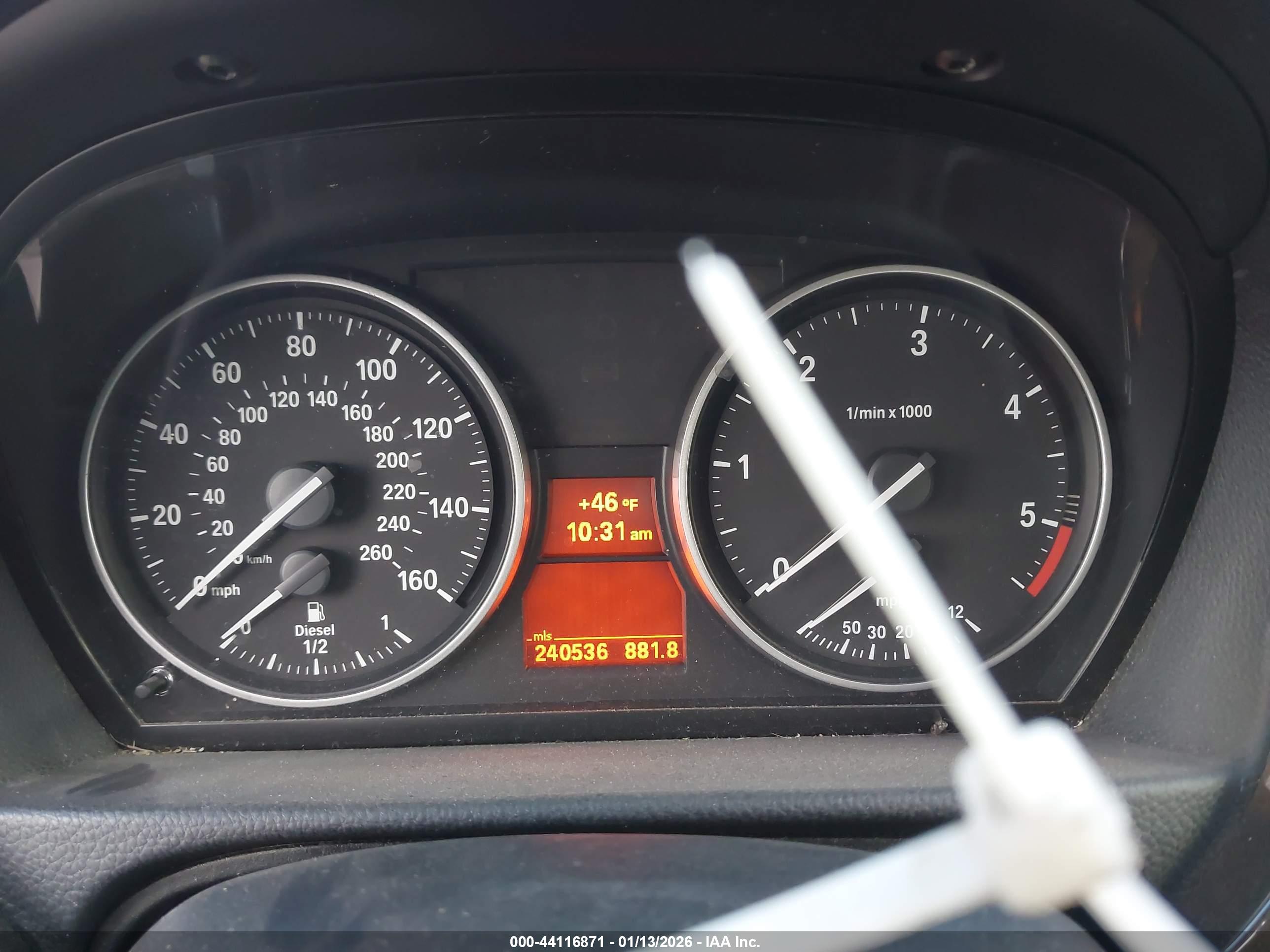 BMW 335D image 7