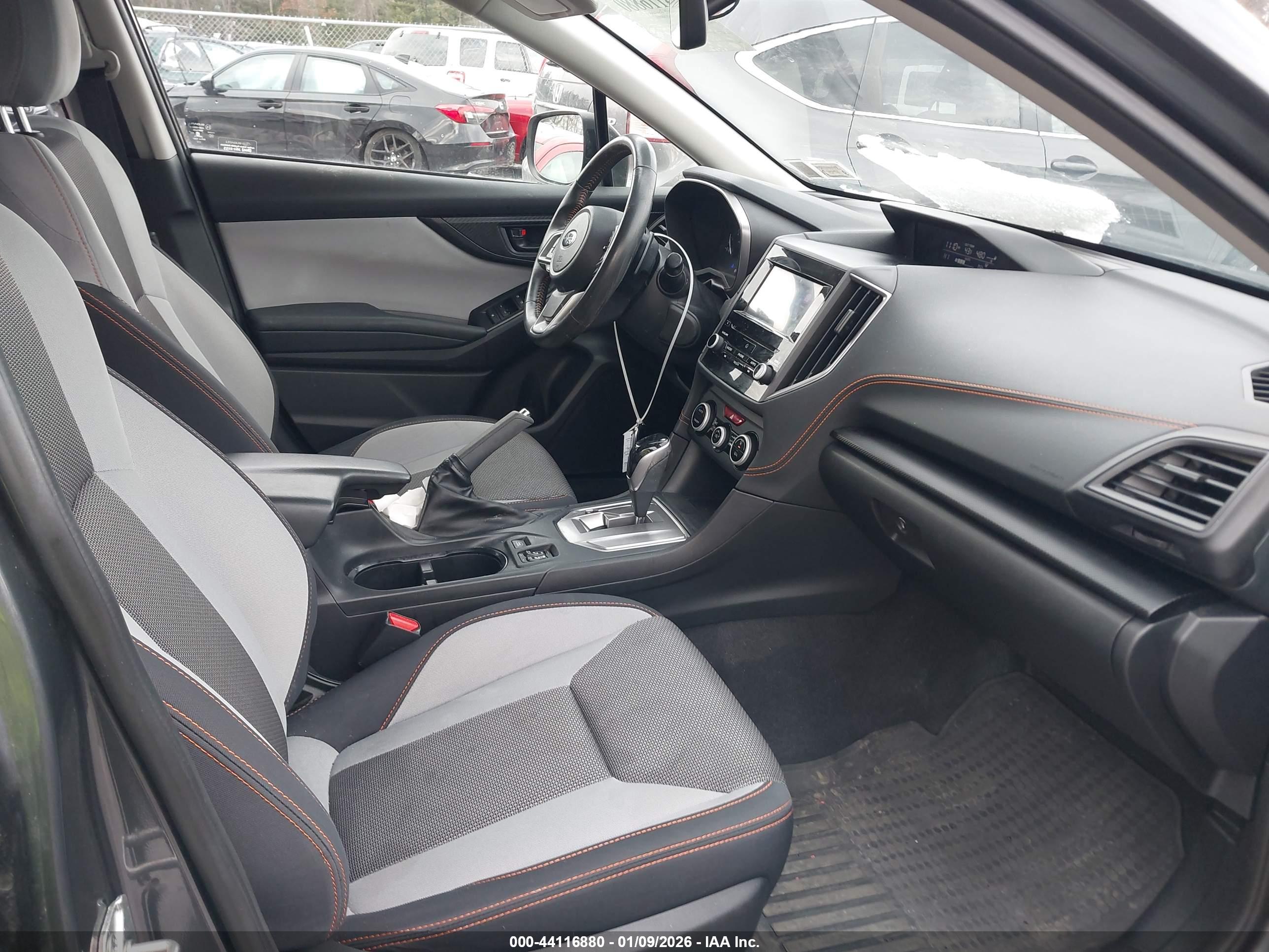 SUBARU CROSSTREK image 5