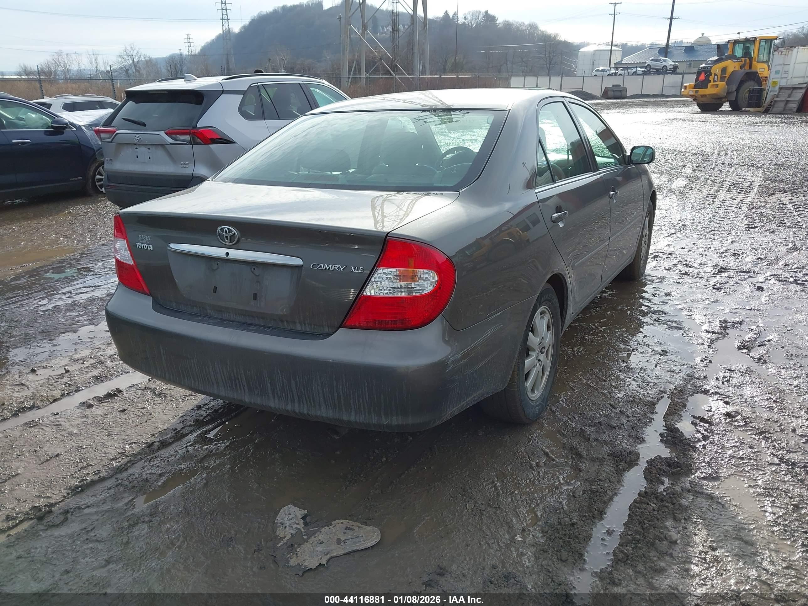 TOYOTA CAMRY image 4