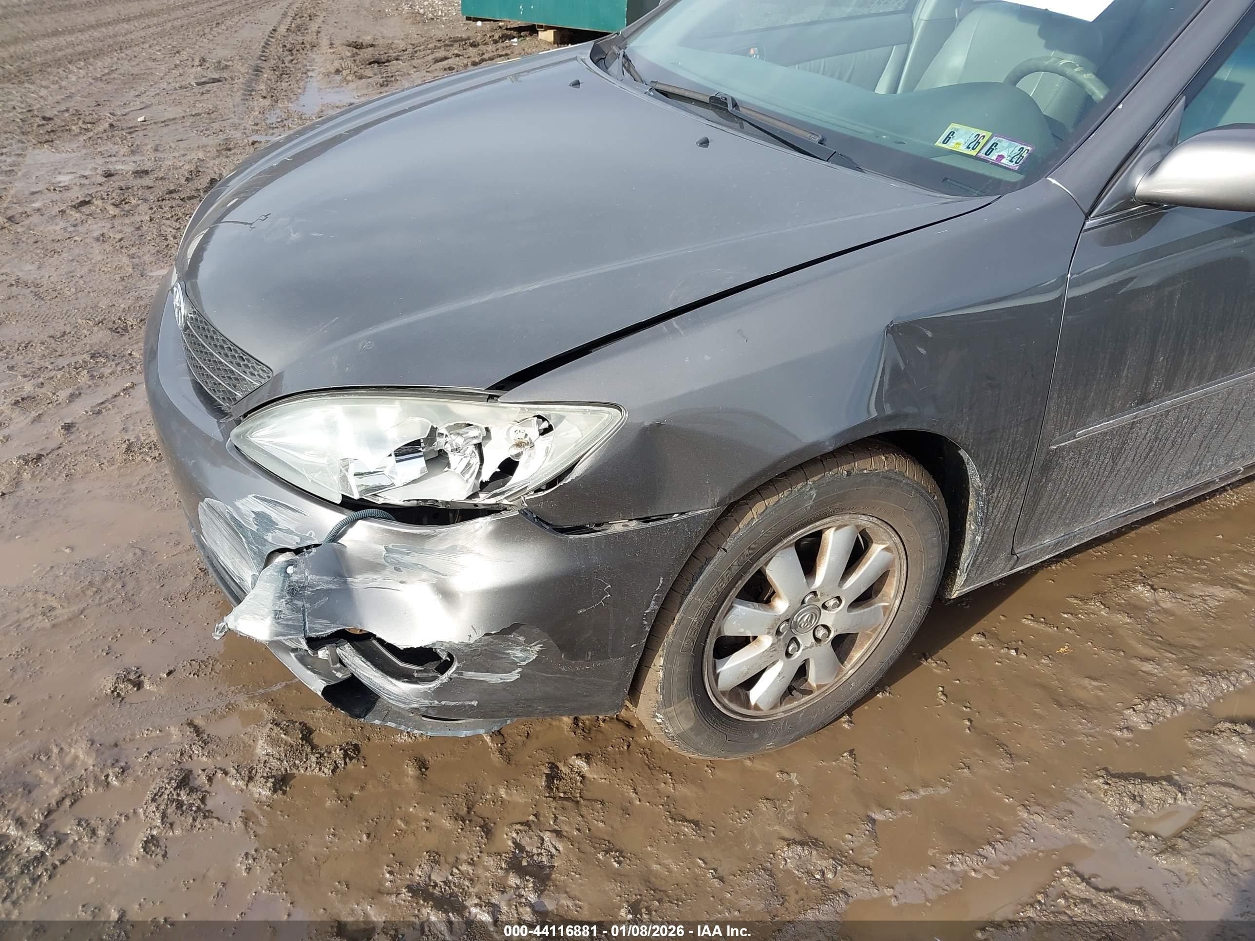 TOYOTA CAMRY image 6