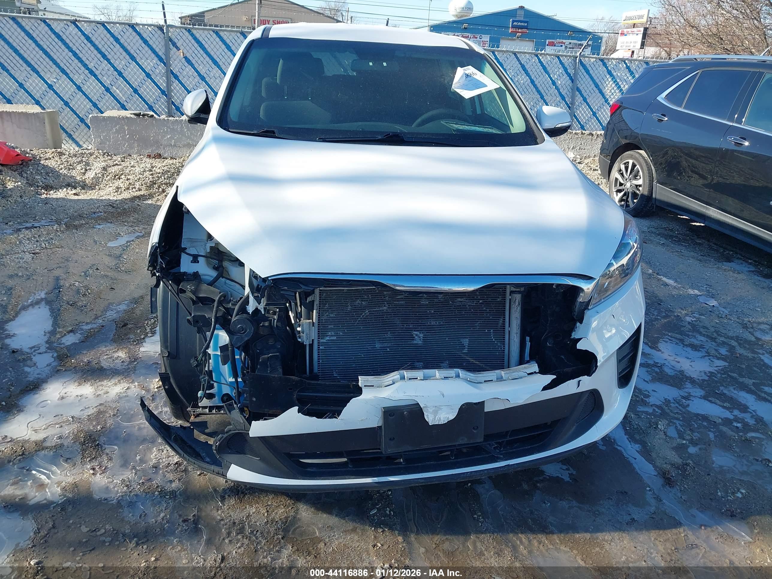 KIA SORENTO image 6