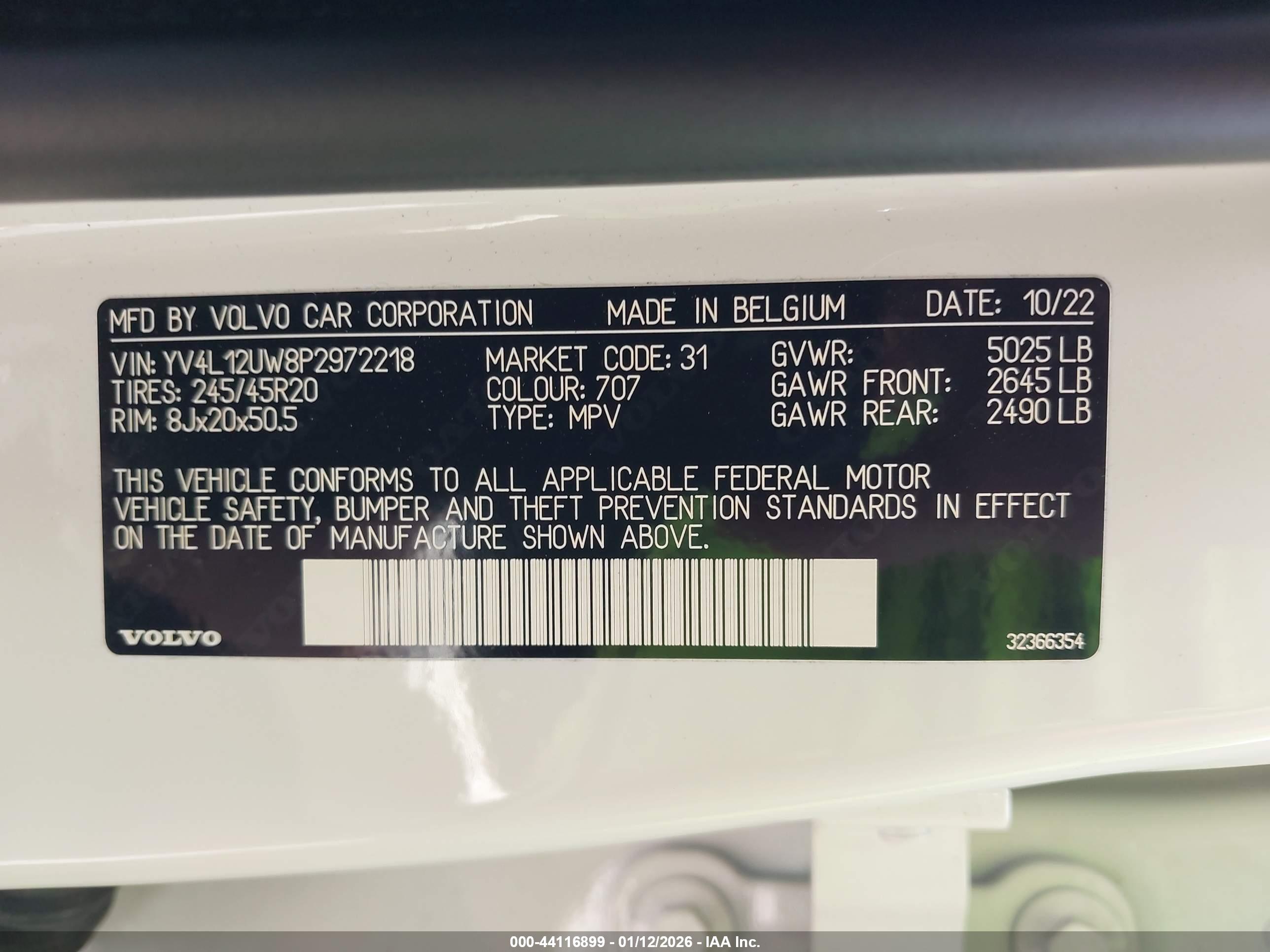 VOLVO XC40 image 9