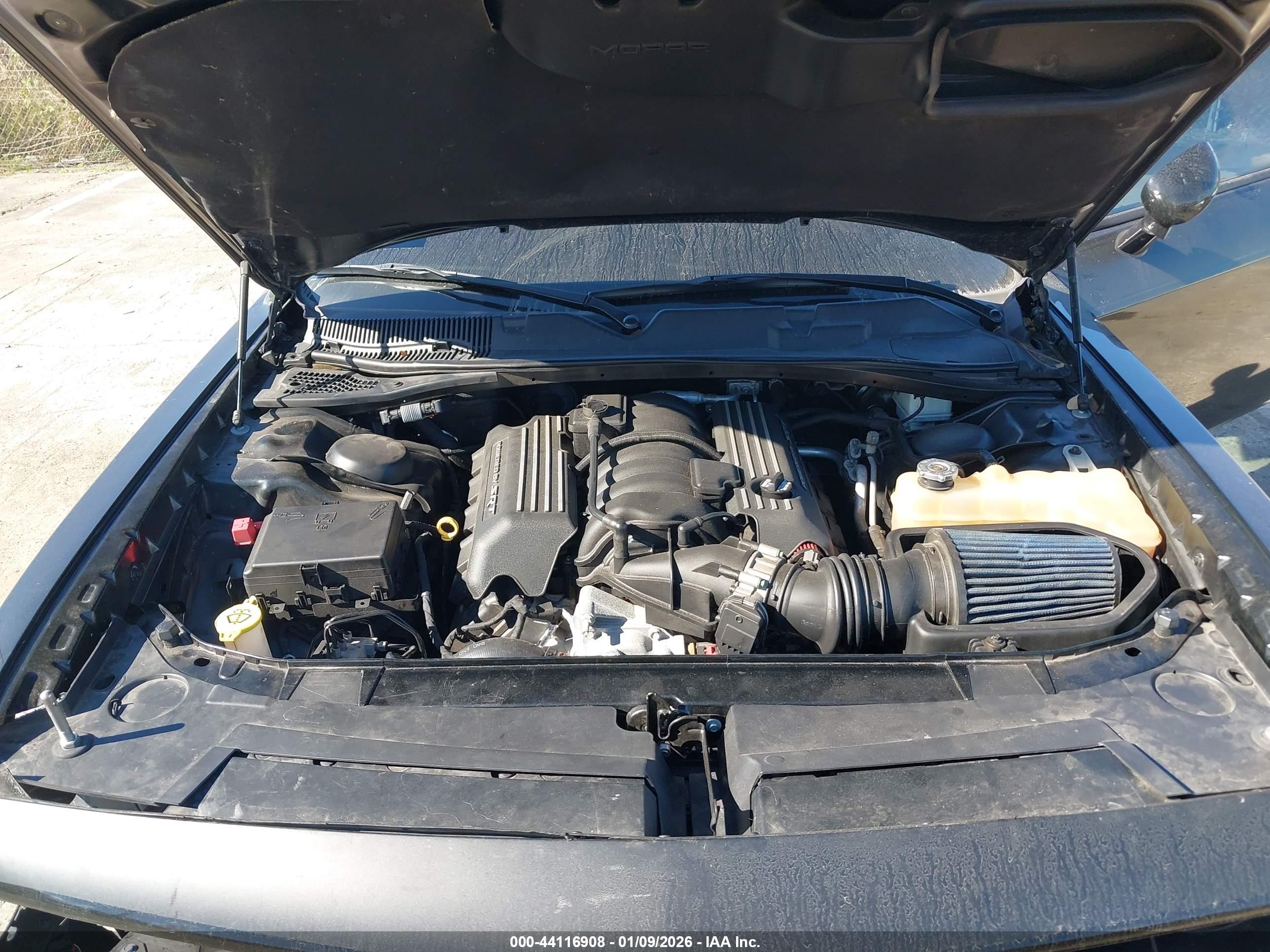 DODGE CHALLENGER image 10