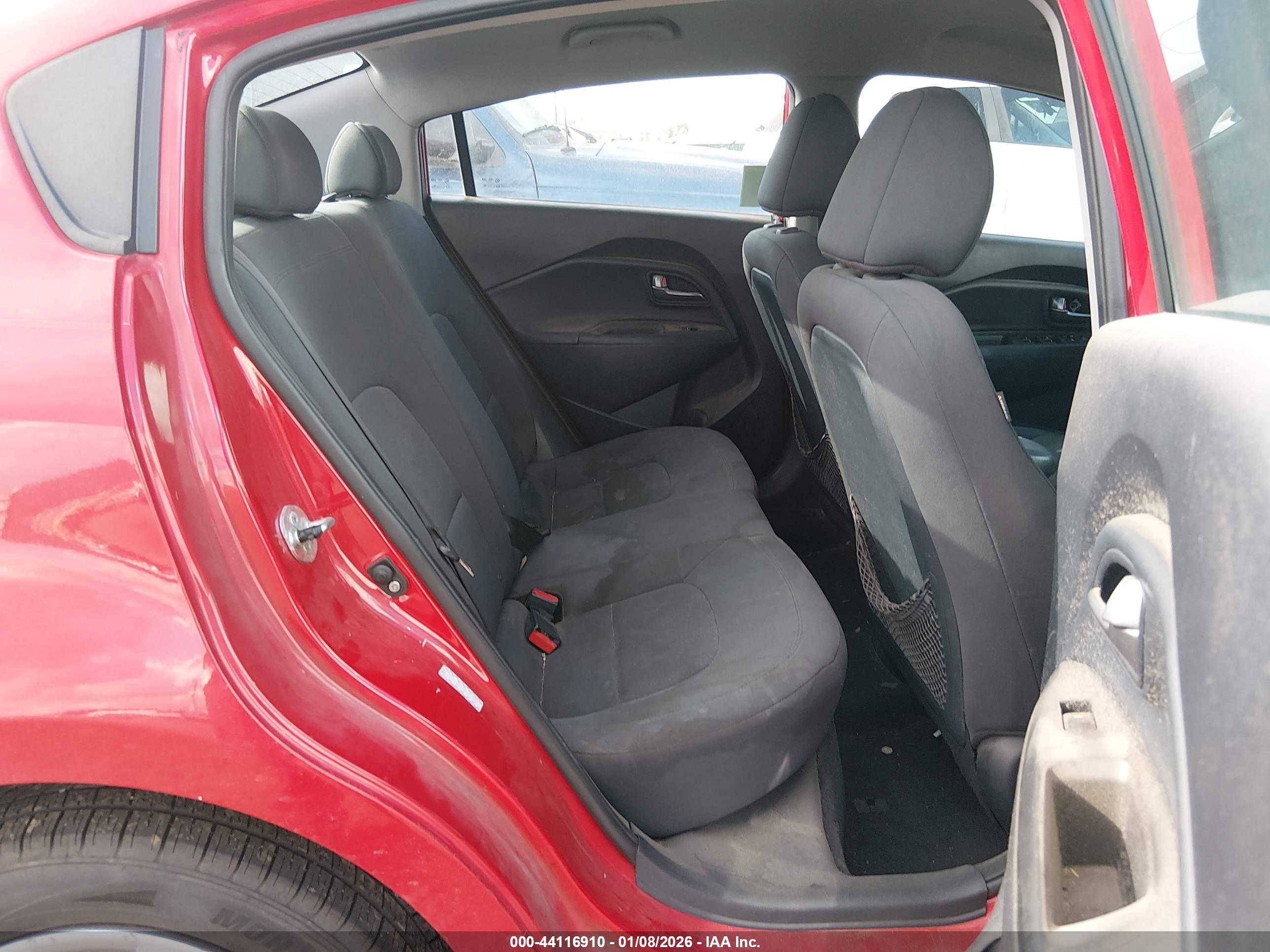 KIA RIO image 8
