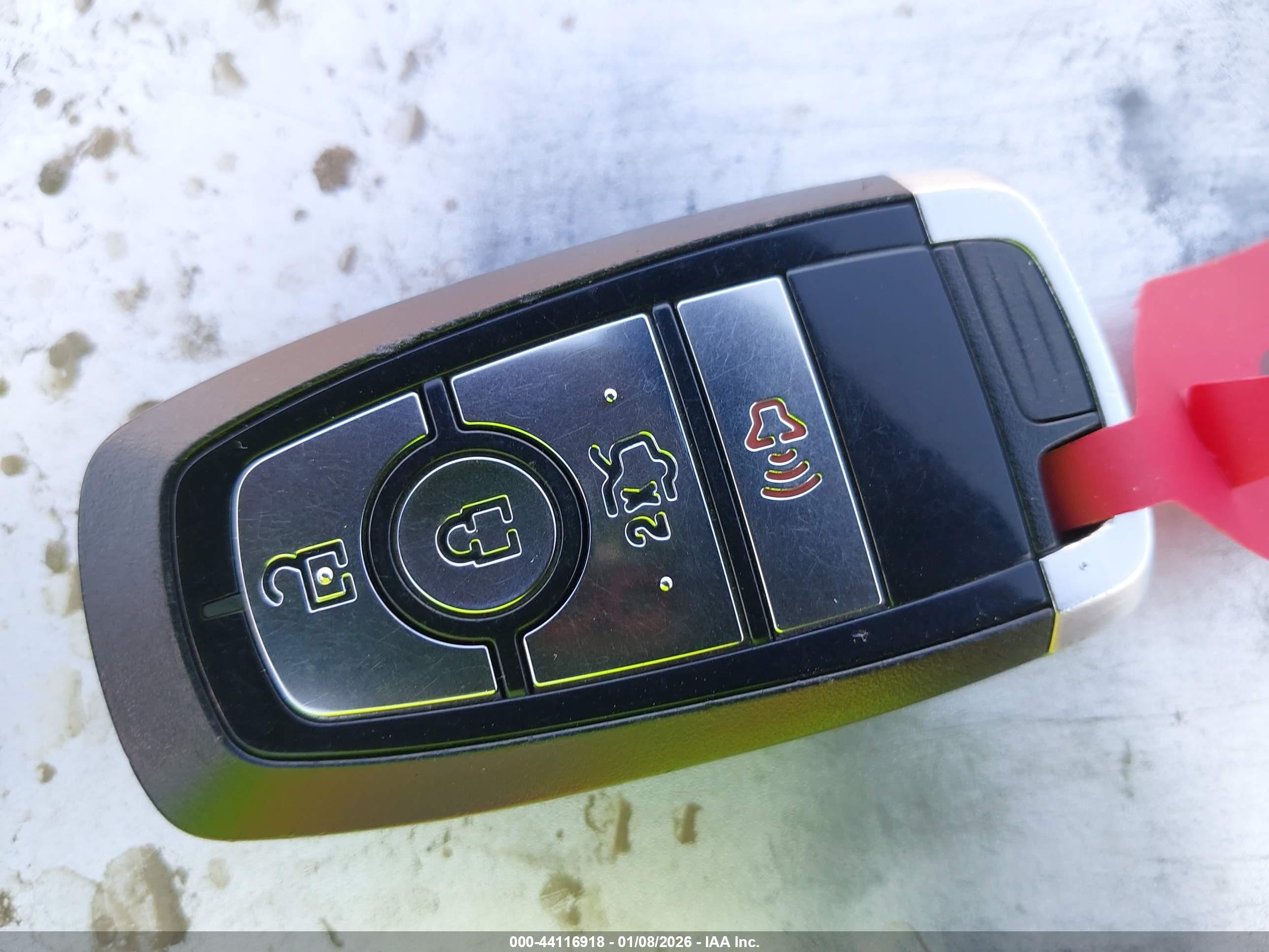 FORD FUSION image 11