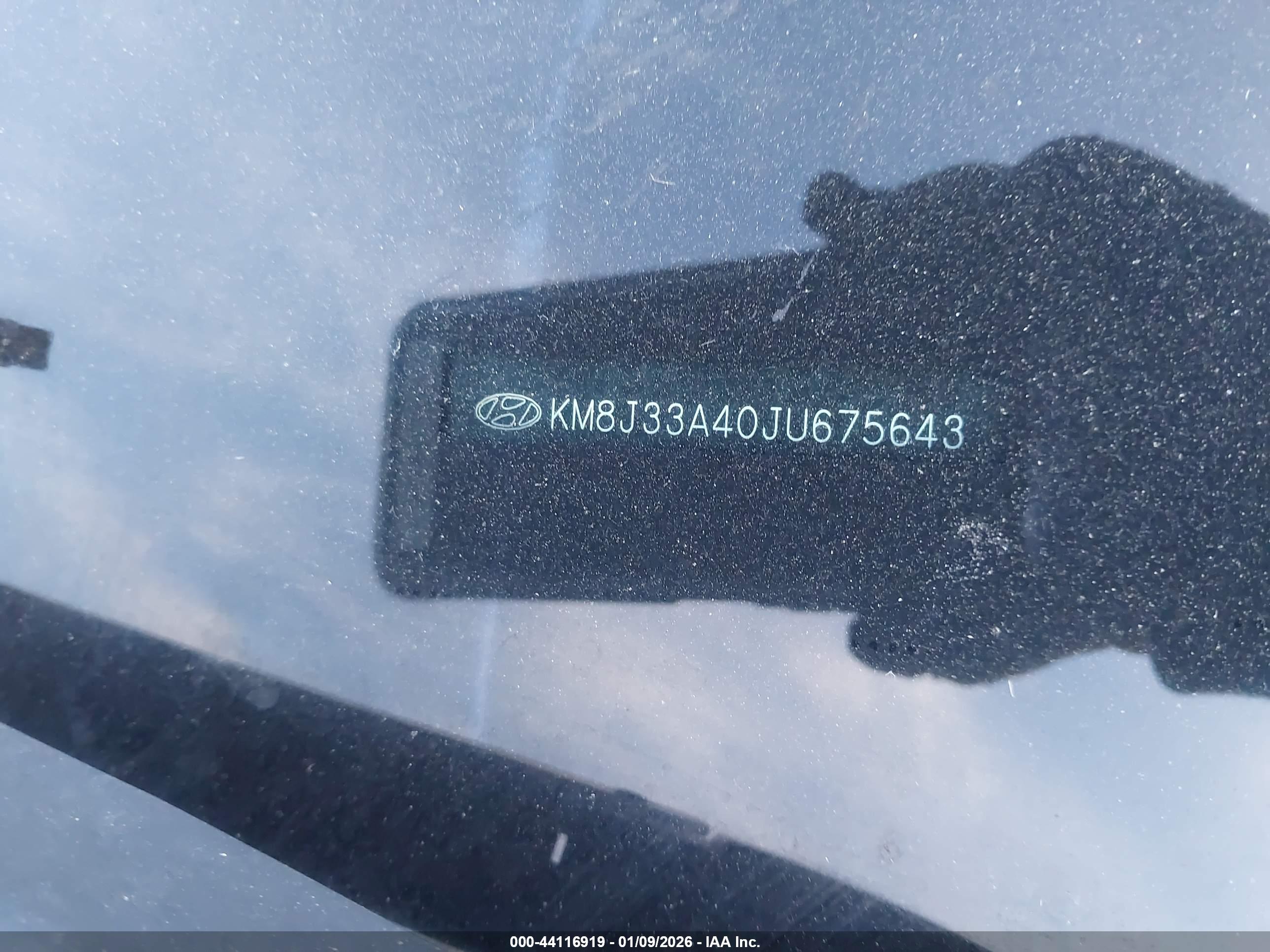 HYUNDAI TUCSON image 9