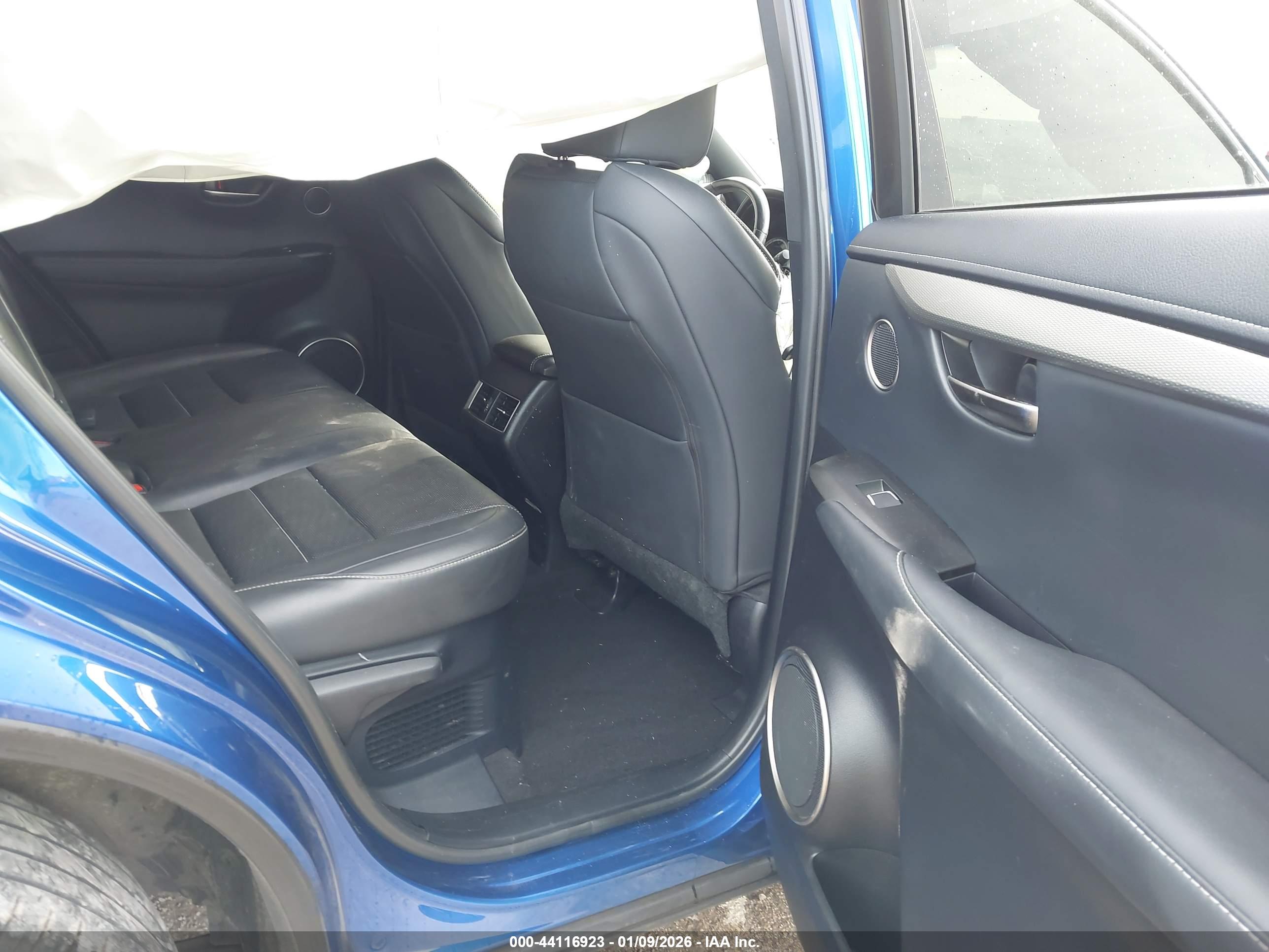 LEXUS NX image 8
