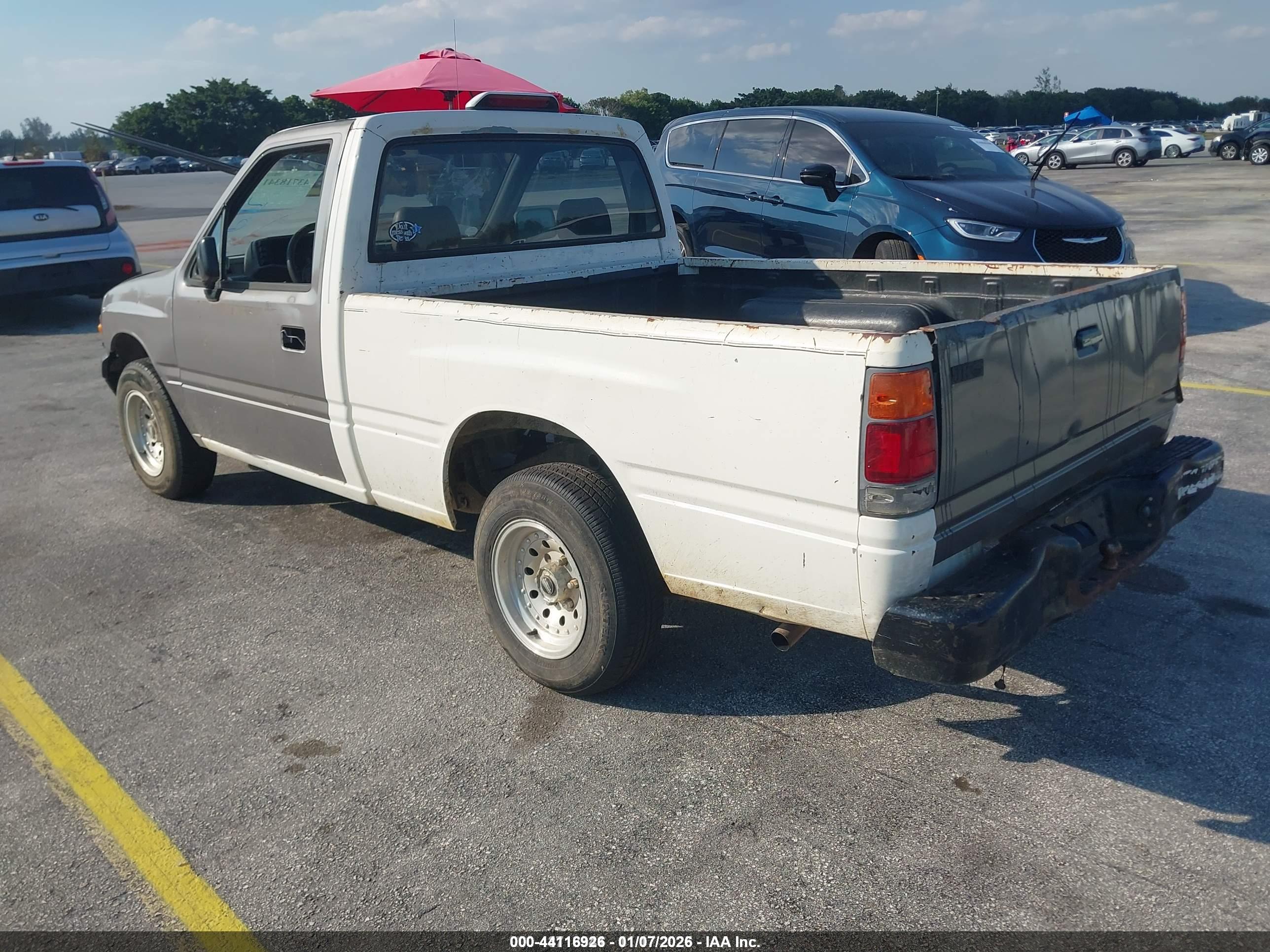 ISUZU CONVENTIONAL image 3