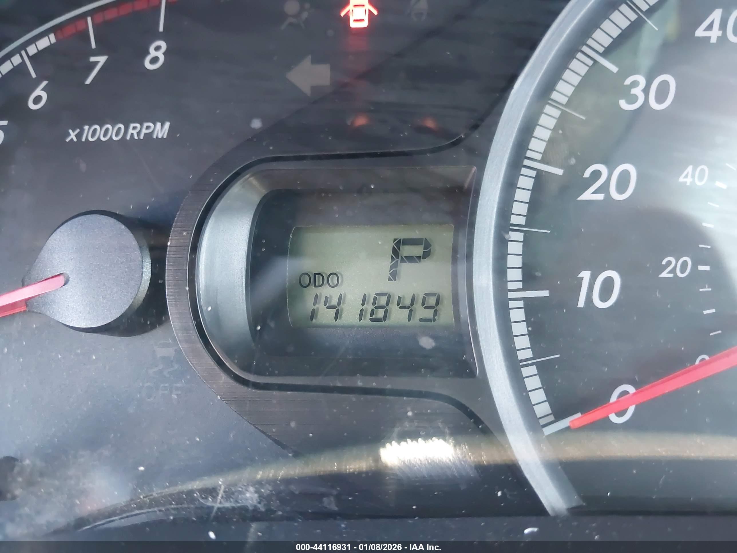 TOYOTA SIENNA image 7