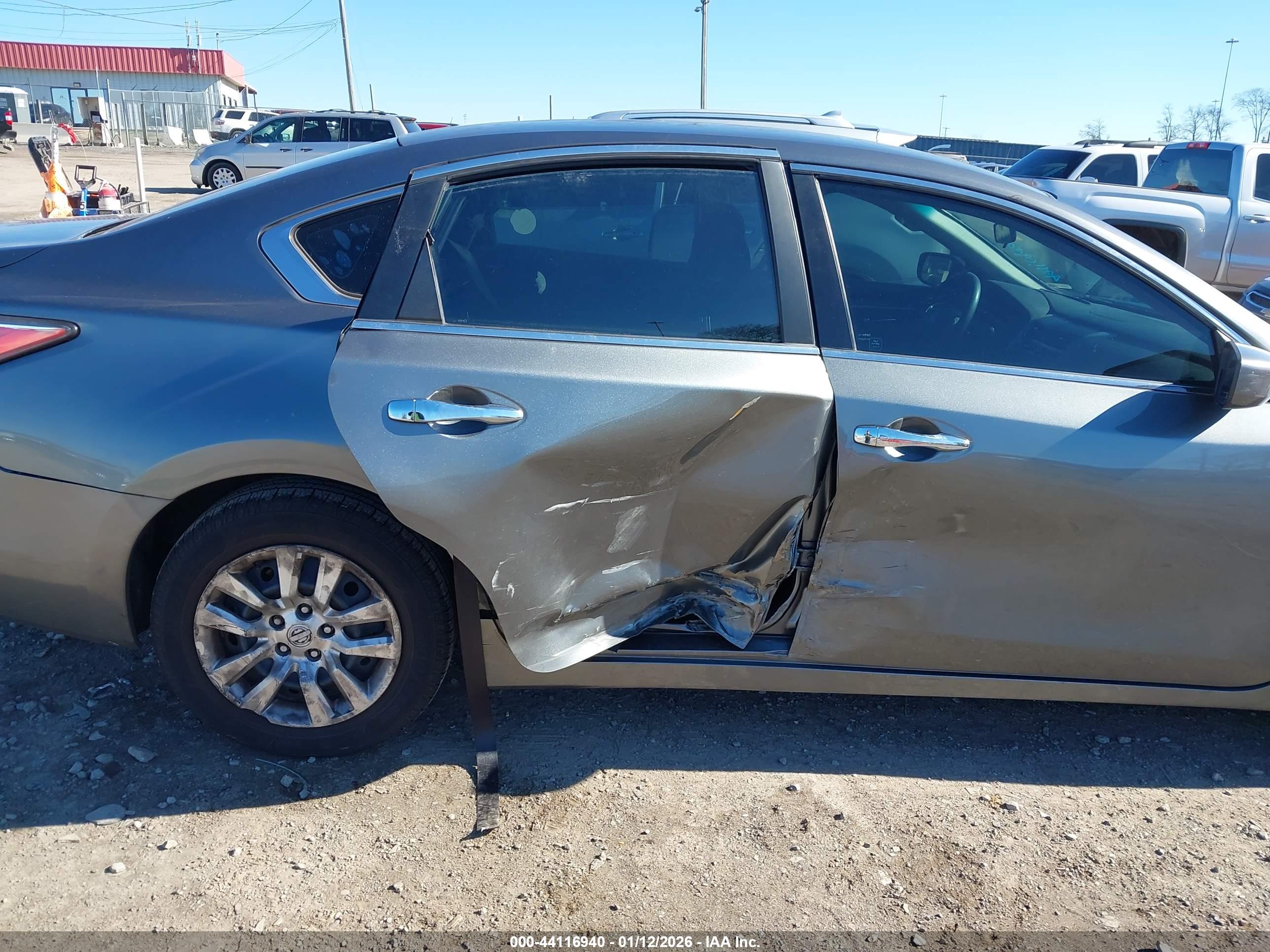 NISSAN ALTIMA image 6