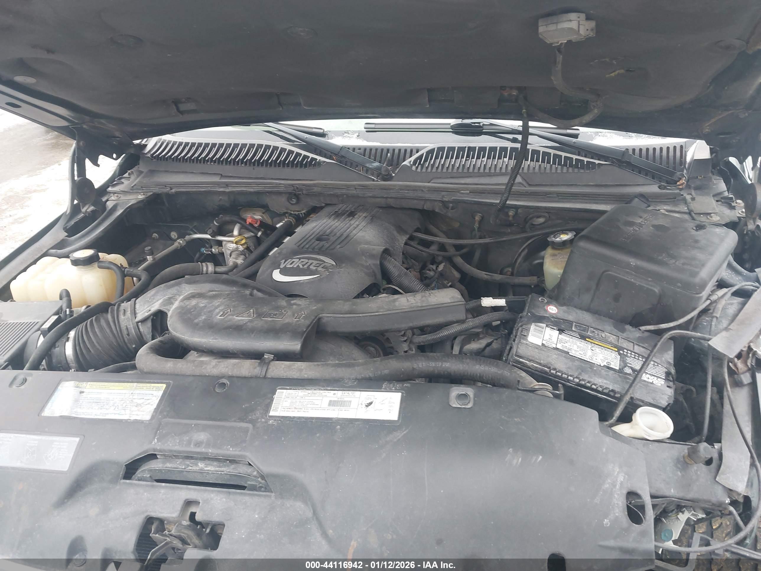CHEVROLET TAHOE image 10