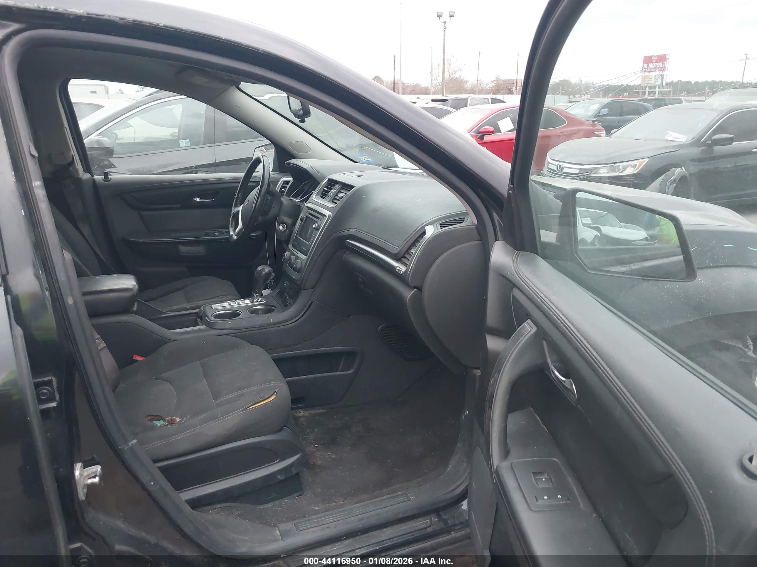 GMC ACADIA image 5