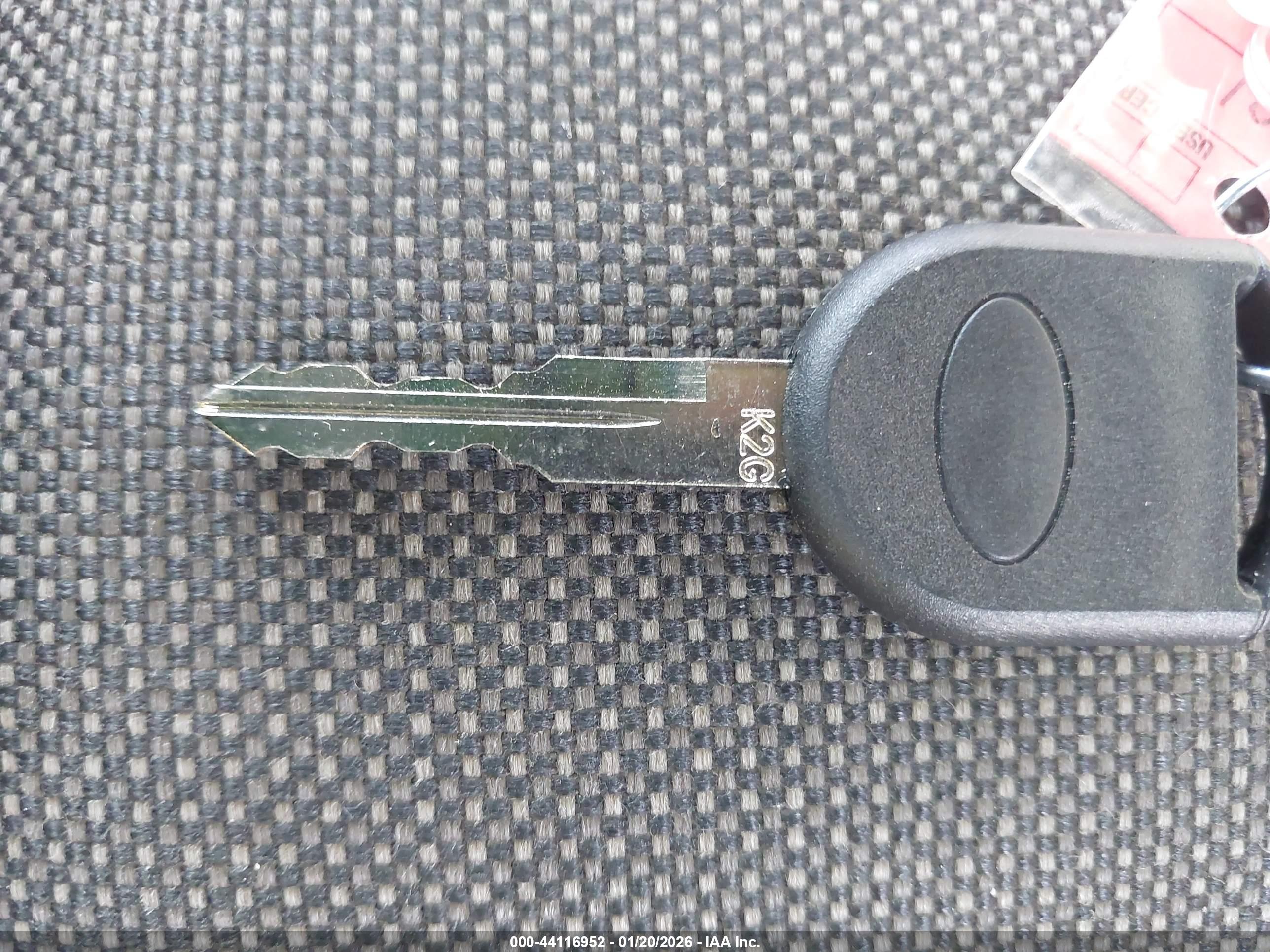 FORD CROWN image 11