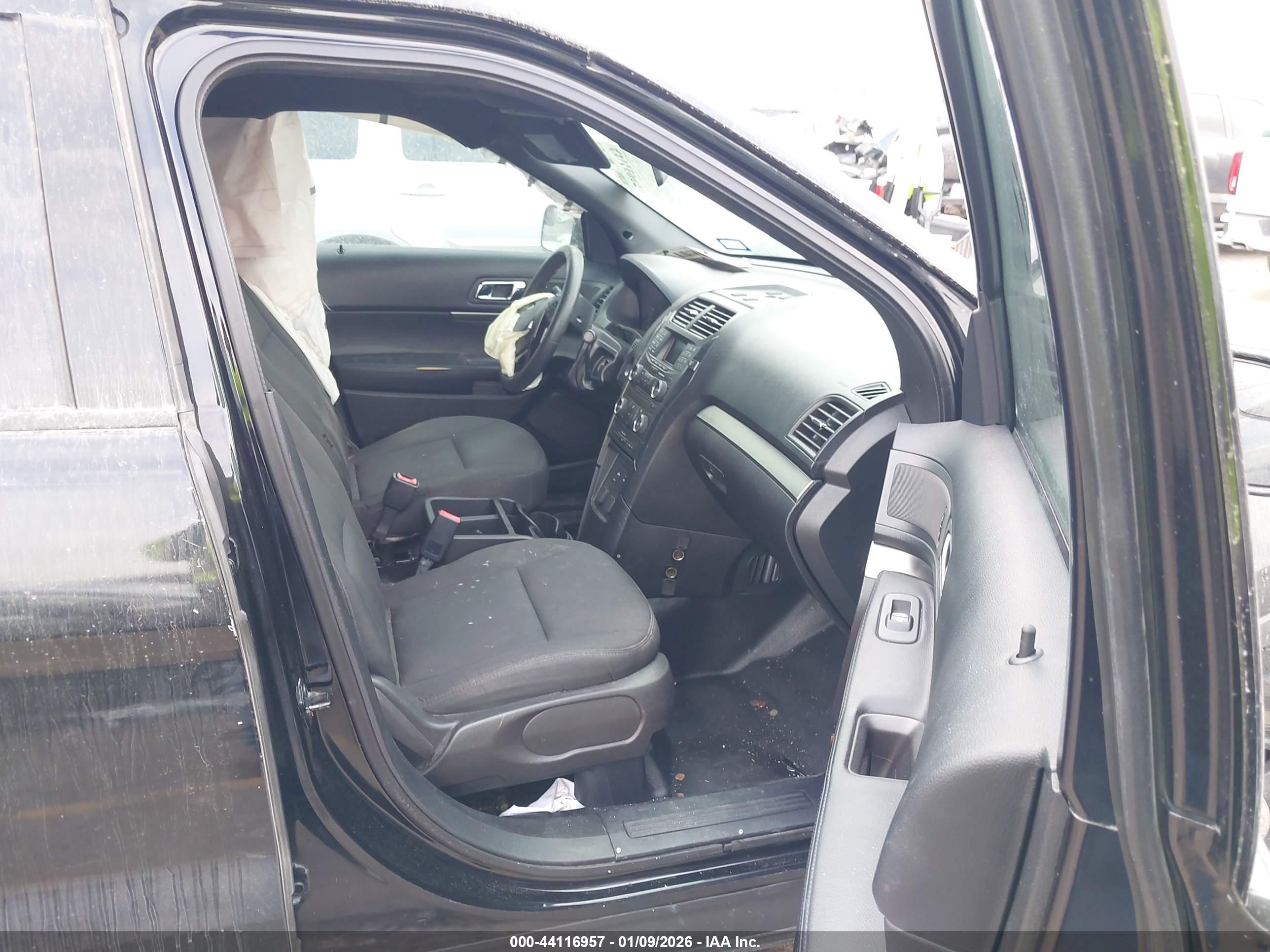 FORD UTILITY image 5