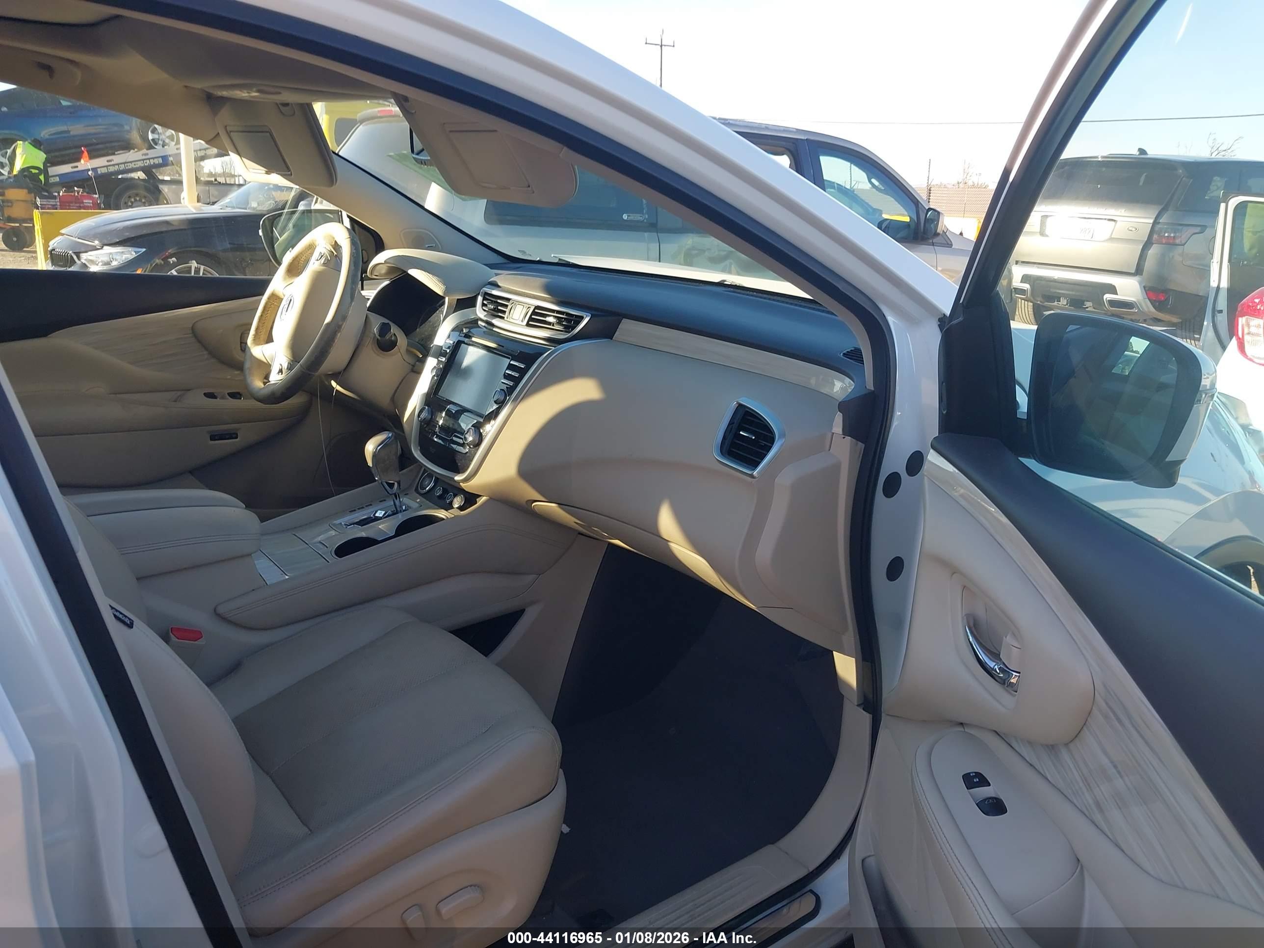 NISSAN MURANO image 5