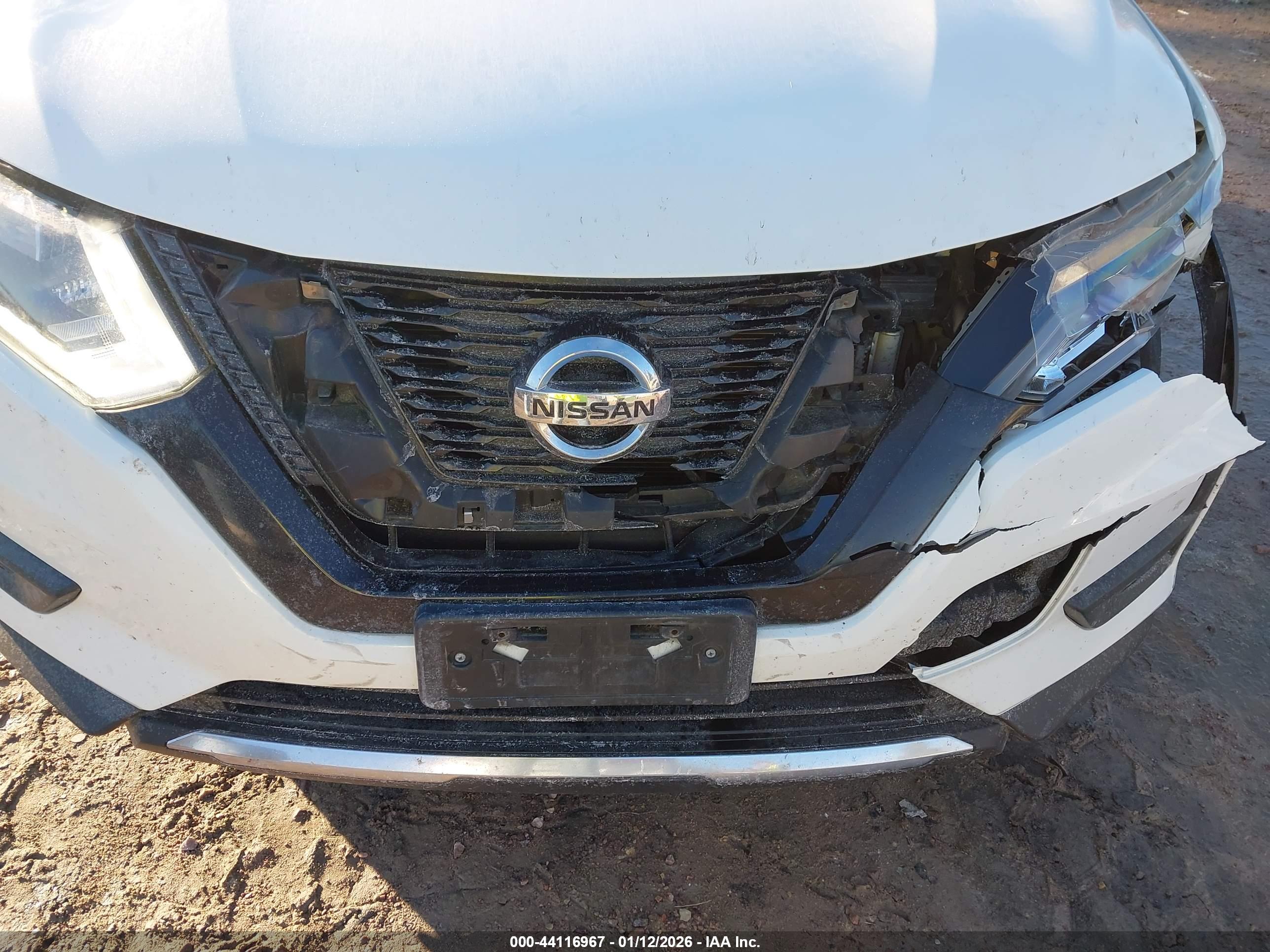 NISSAN ROGUE image 6