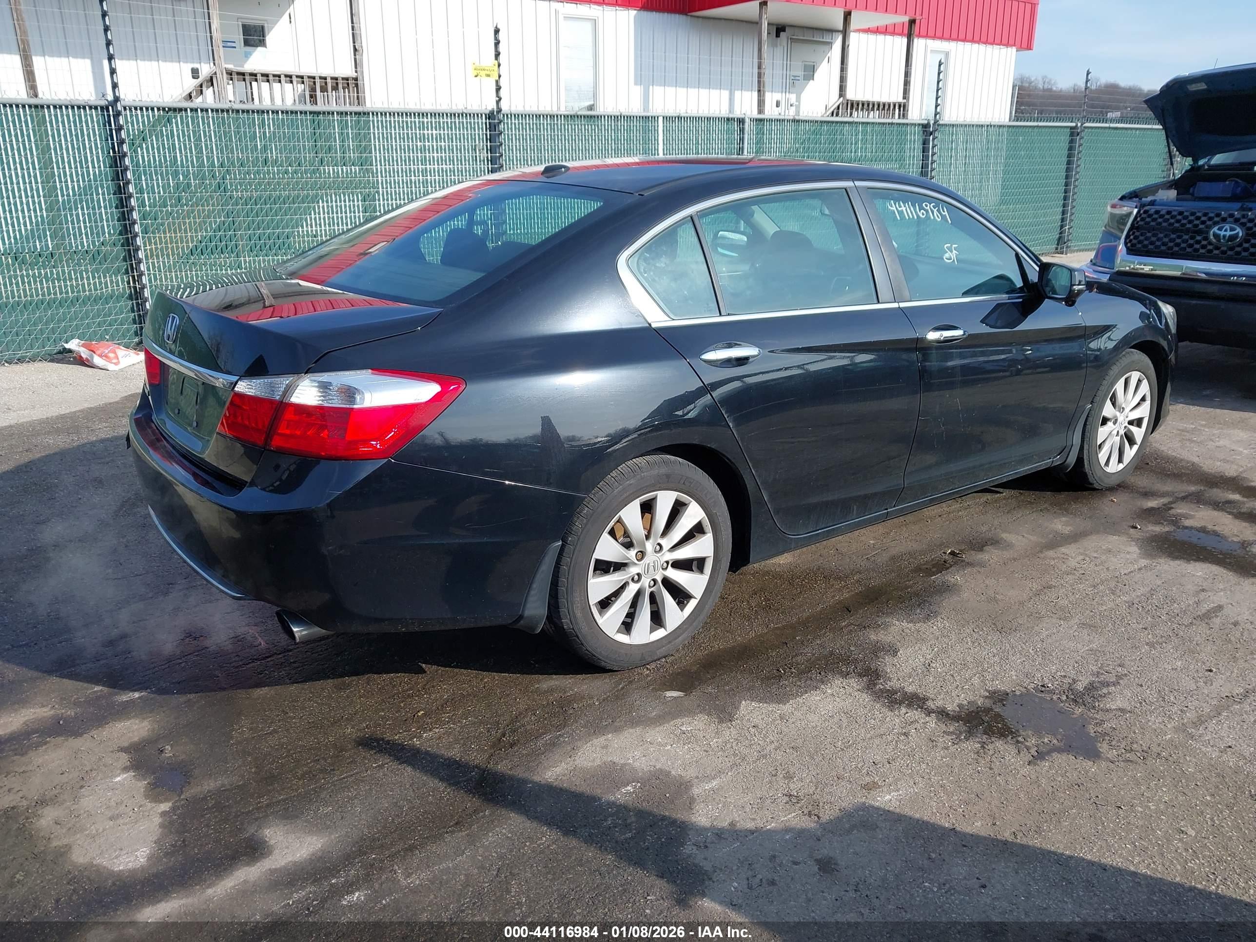 HONDA ACCORD image 4
