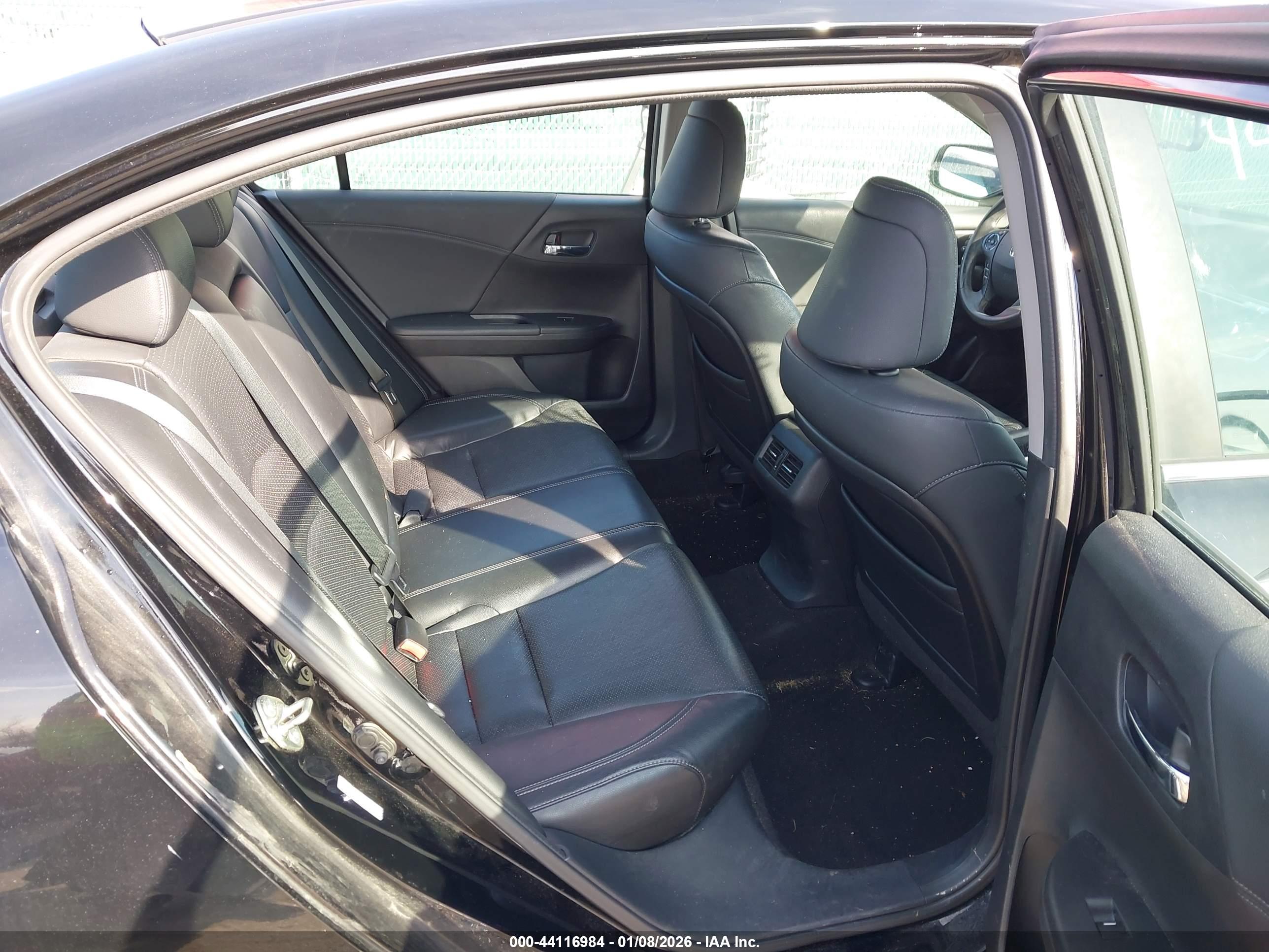 HONDA ACCORD image 8