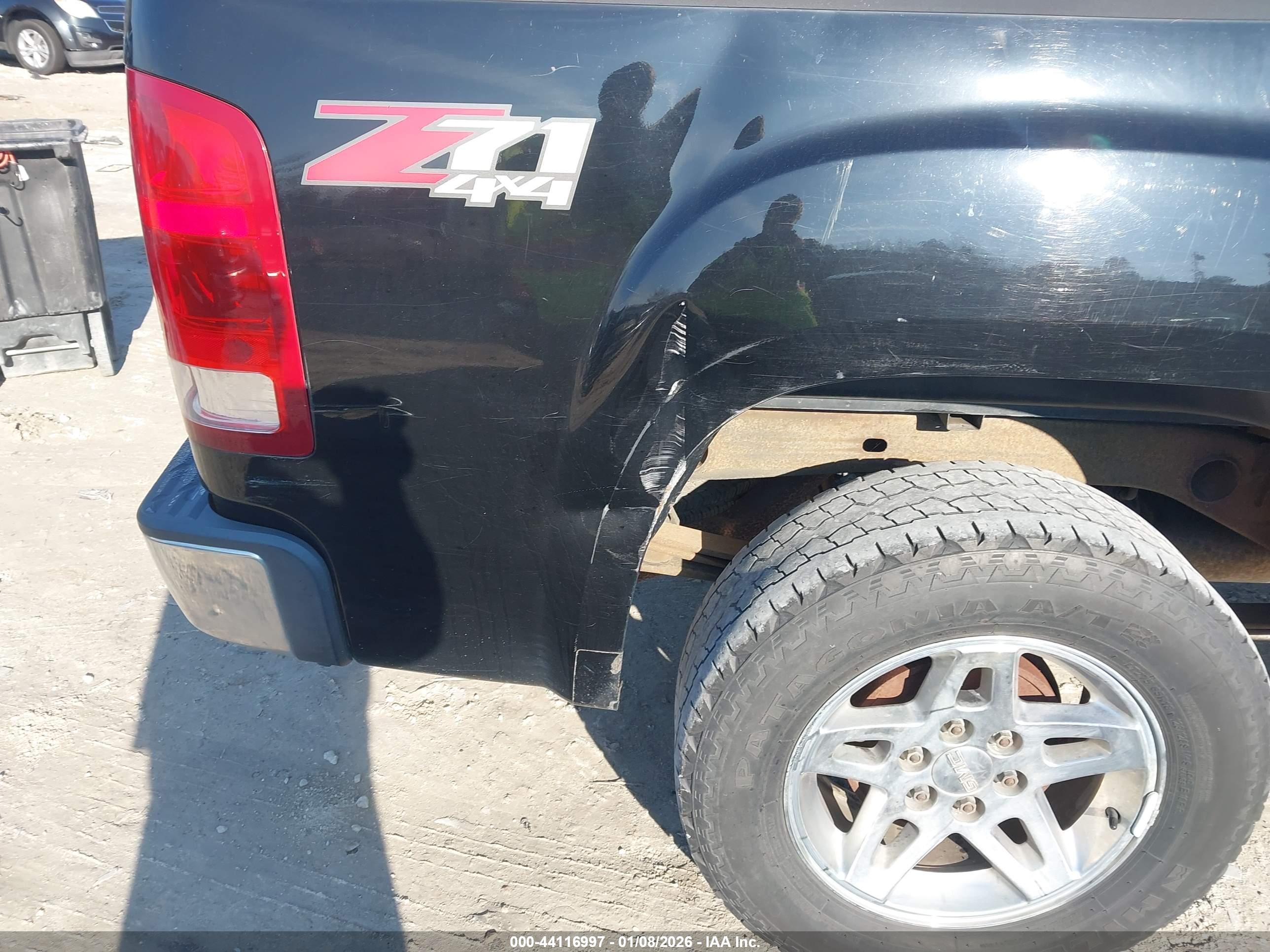 GMC SIERRA image 6