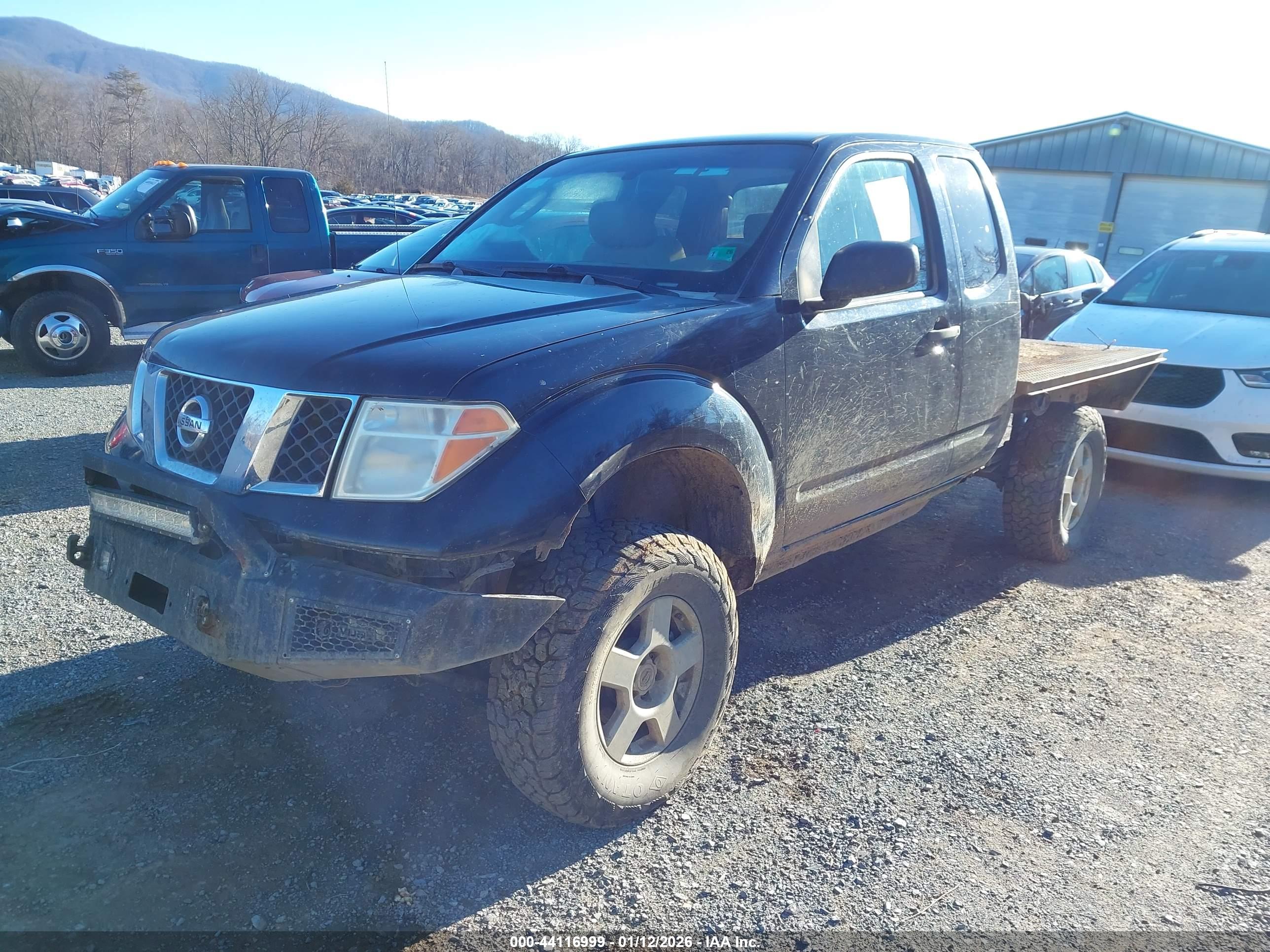 NISSAN FRONTIER image 6