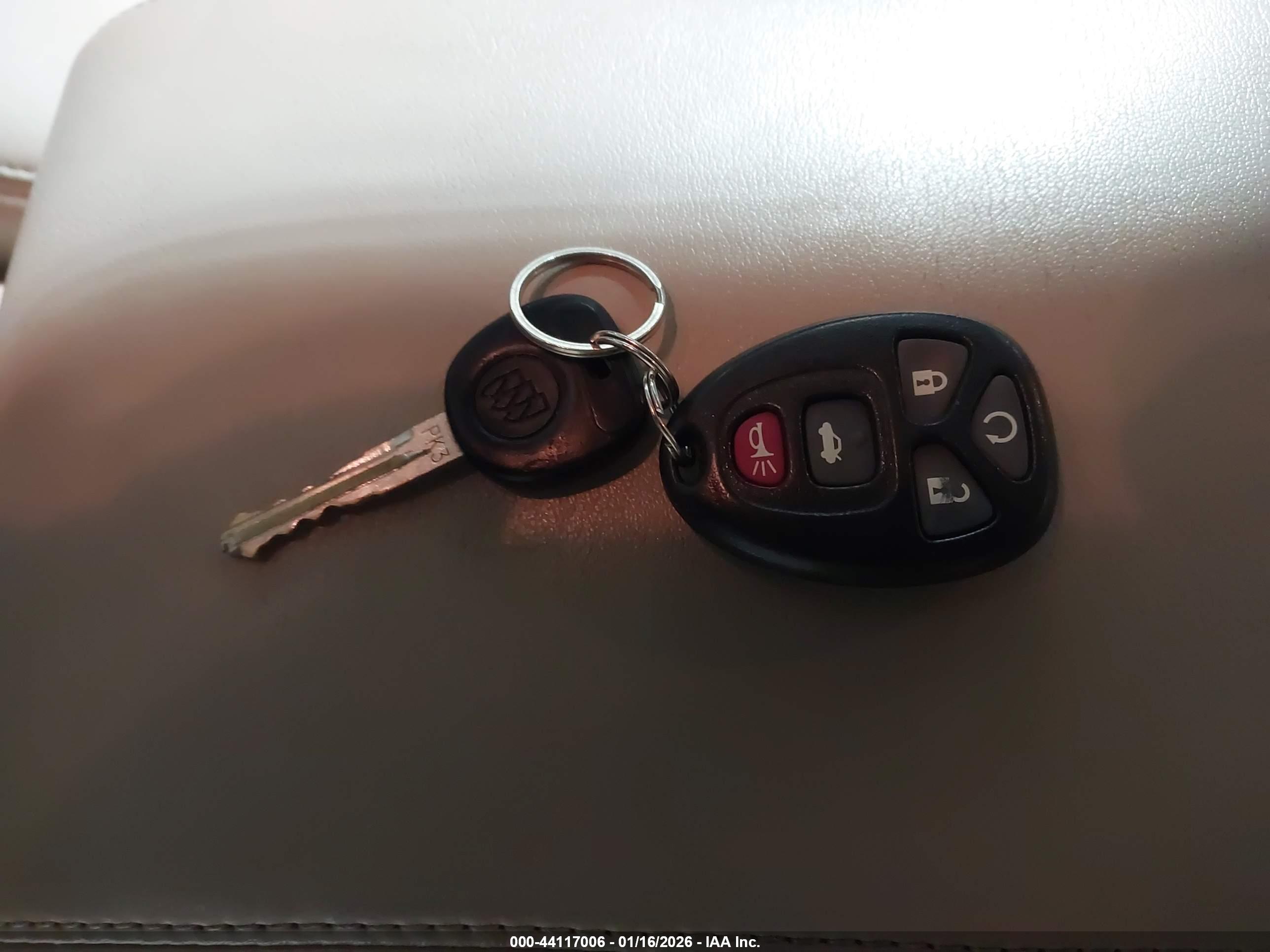 BUICK LACROSSE image 11