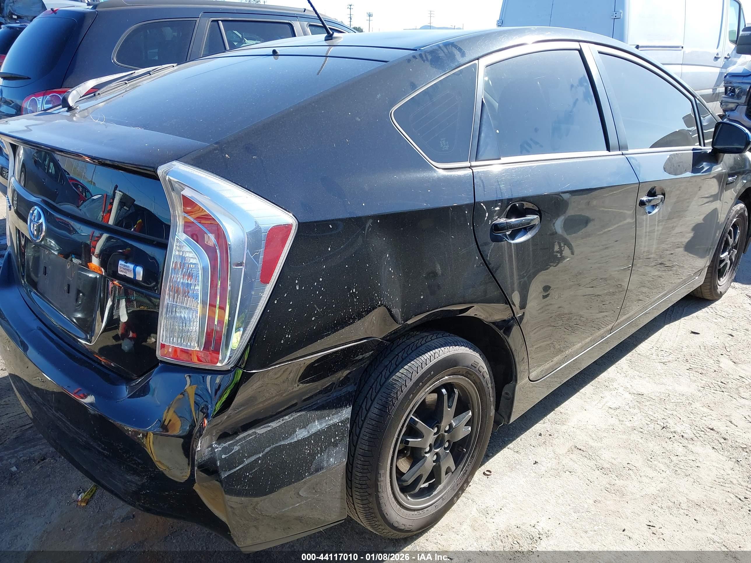 TOYOTA PRIUS image 6