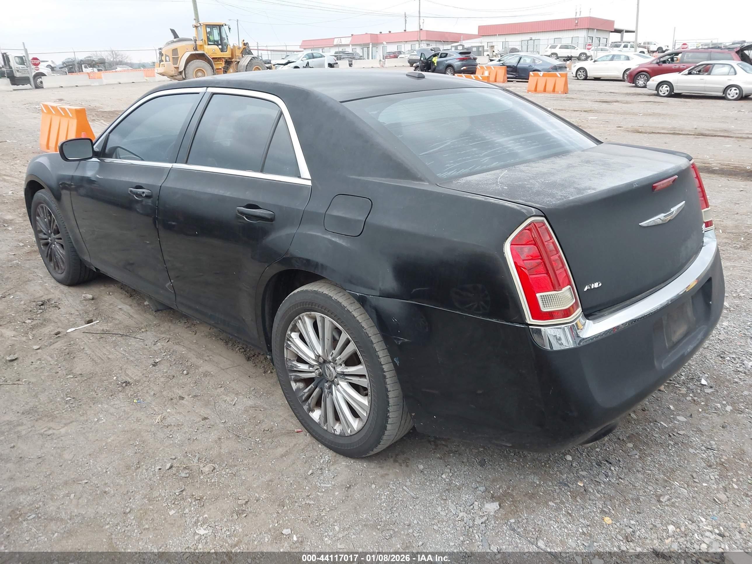 CHRYSLER 300 image 3