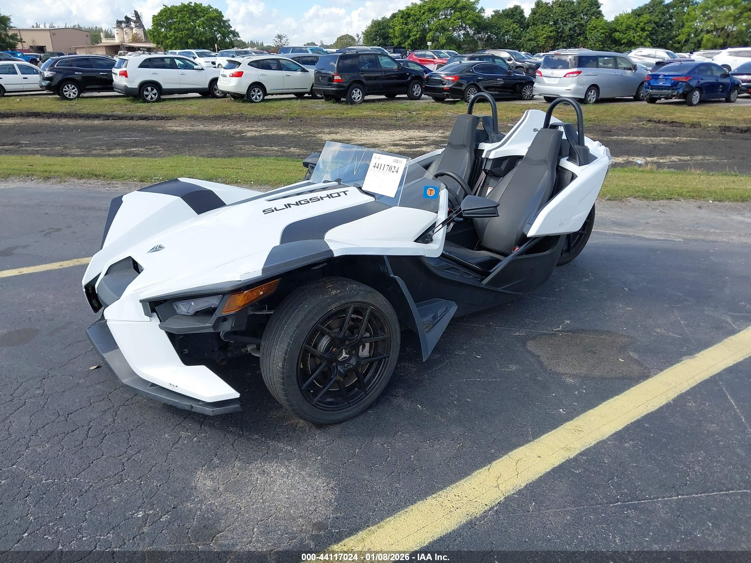 POLARIS SLINGSHOT image 2
