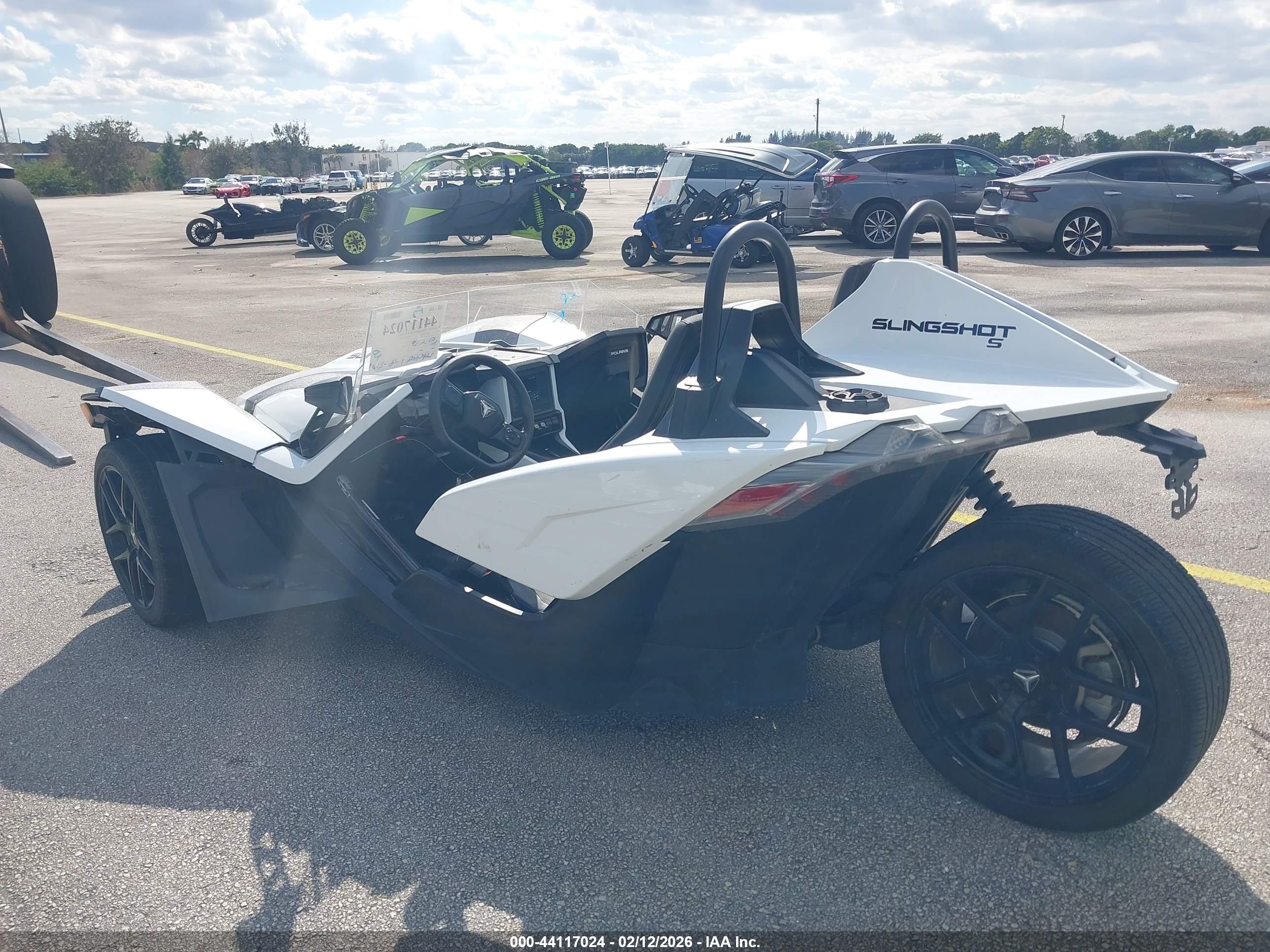POLARIS SLINGSHOT image 3