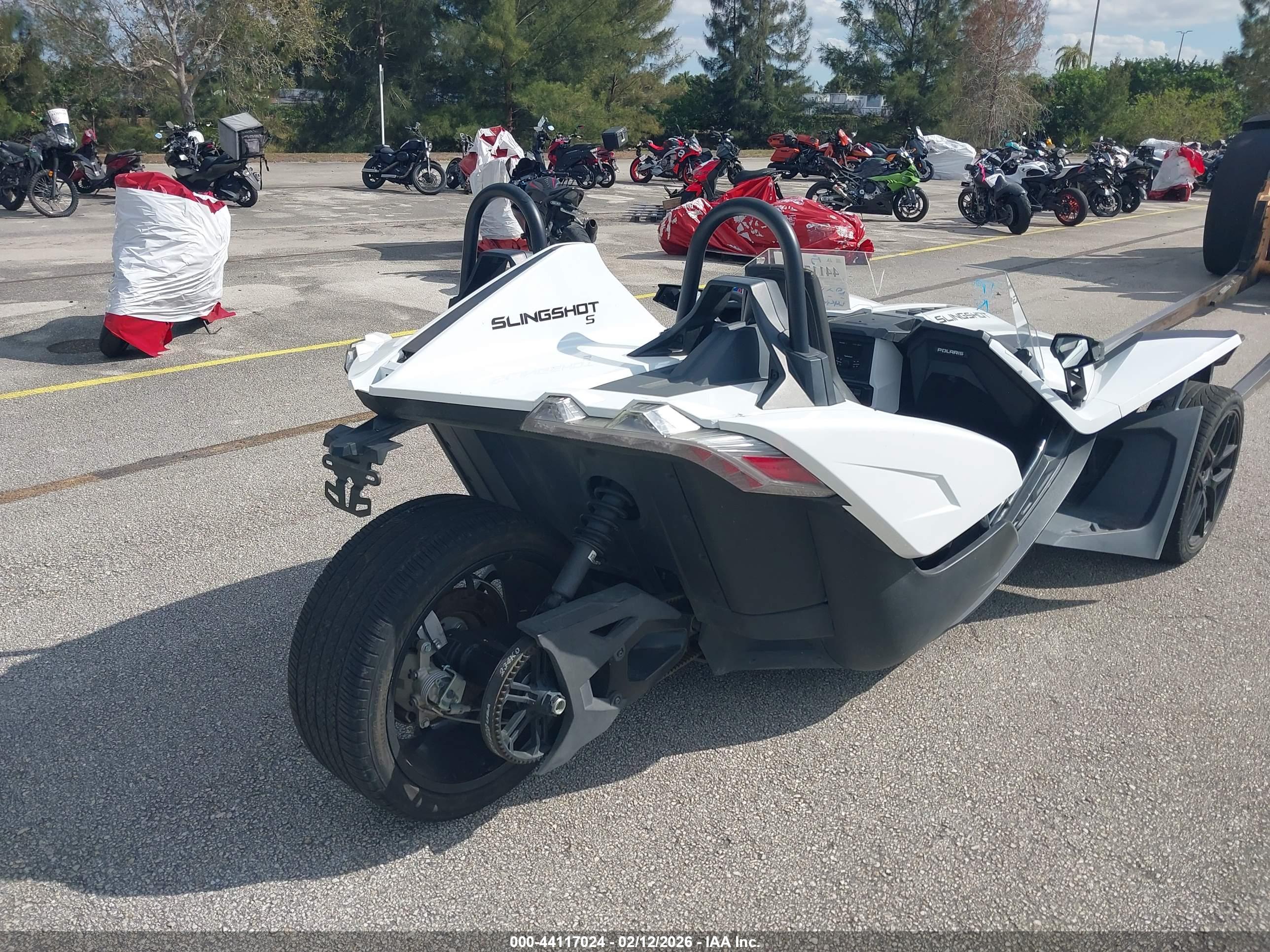 POLARIS SLINGSHOT image 4