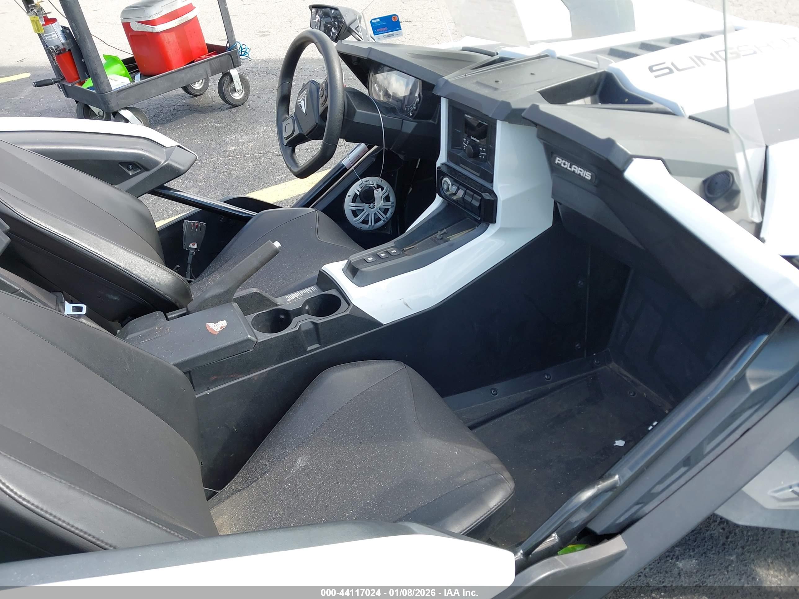 POLARIS SLINGSHOT image 5