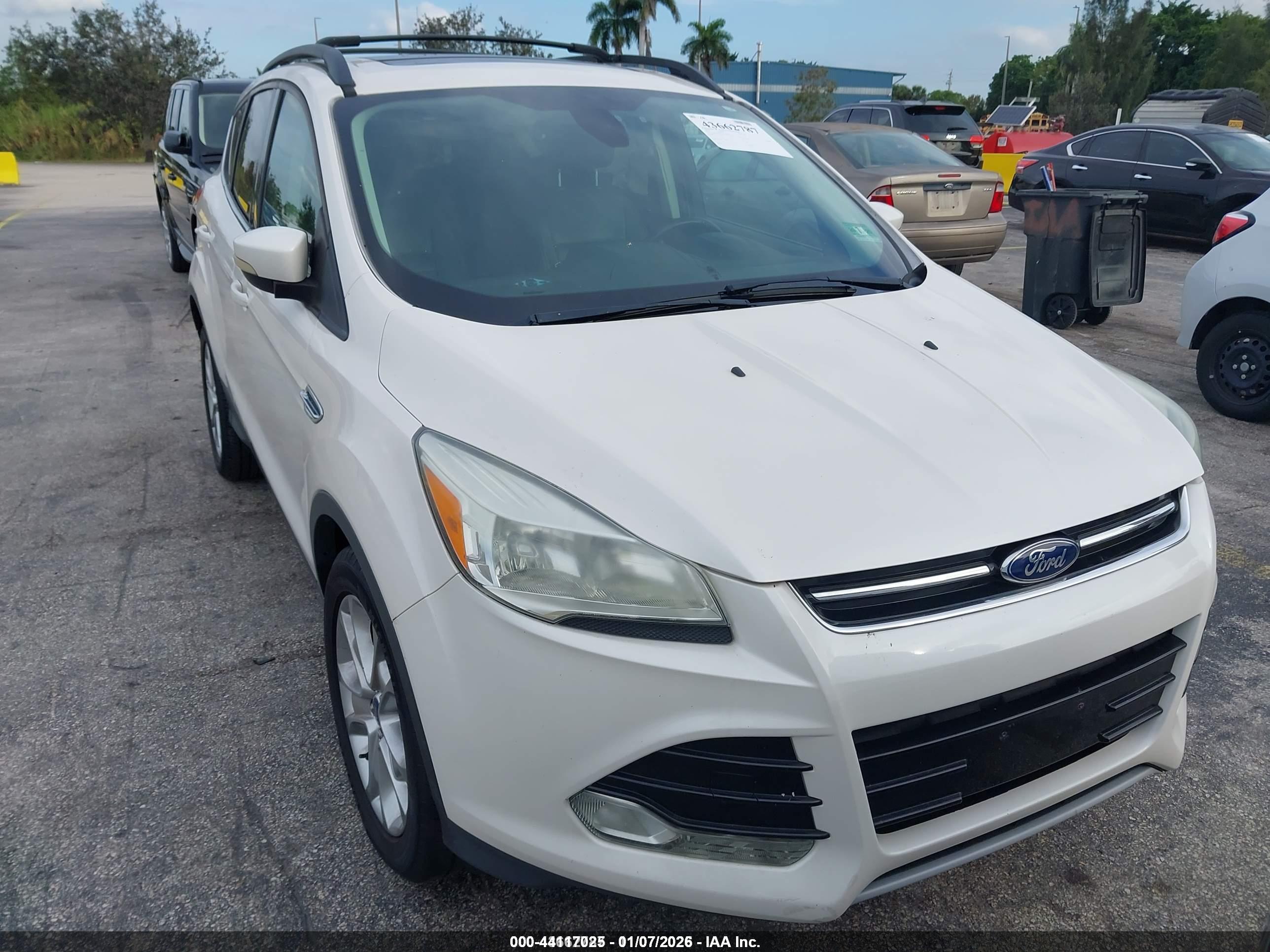 FORD ESCAPE image 6